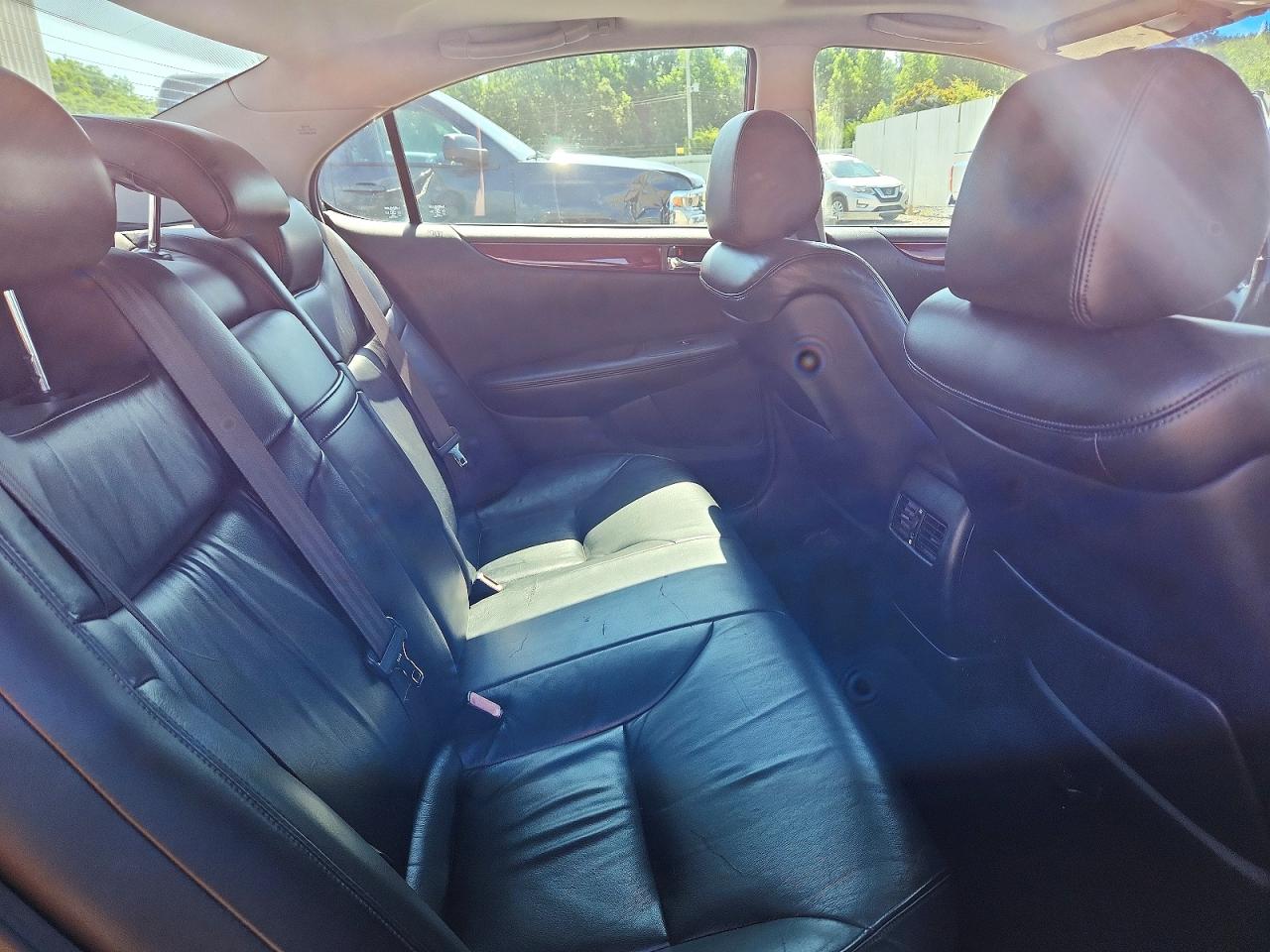 2002 Lexus Es 300 Black vin: JTHBF30G420066669