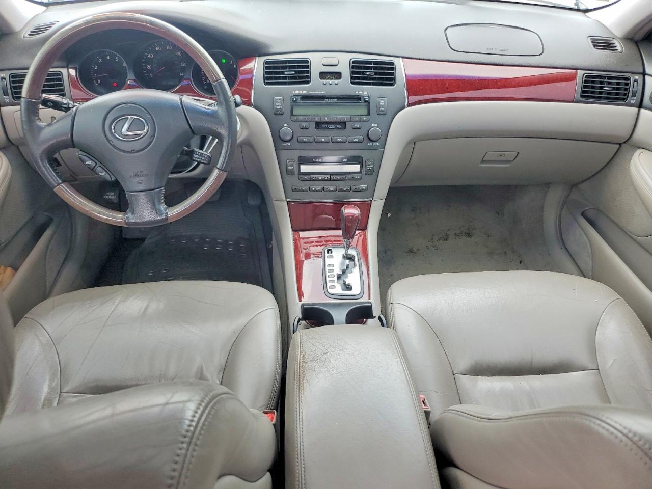 2002 Lexus Es 300 Silver vin: JTHBF30G425023582