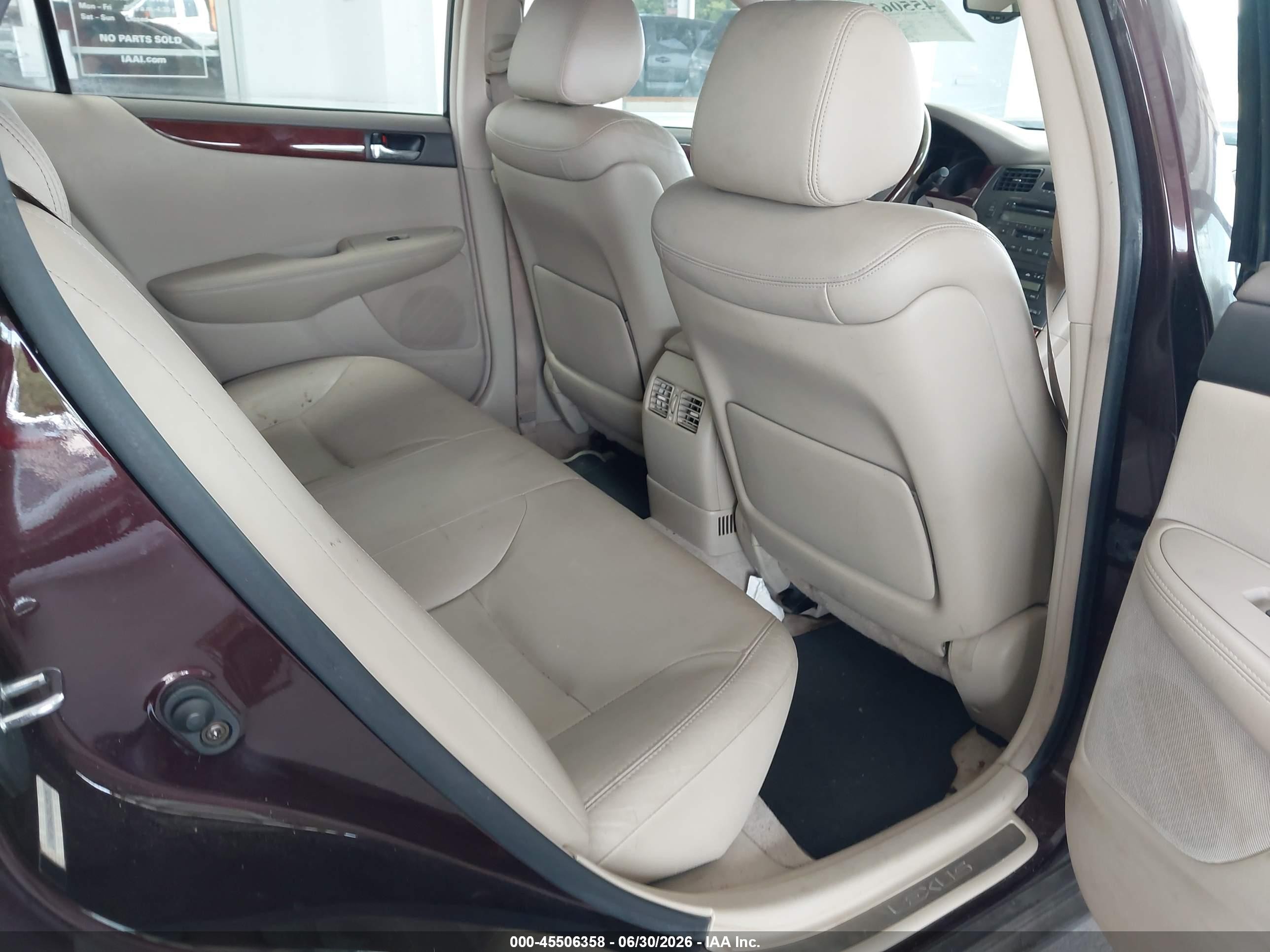 2003 Lexus Es 300   Purple vin: JTHBF30G430125575