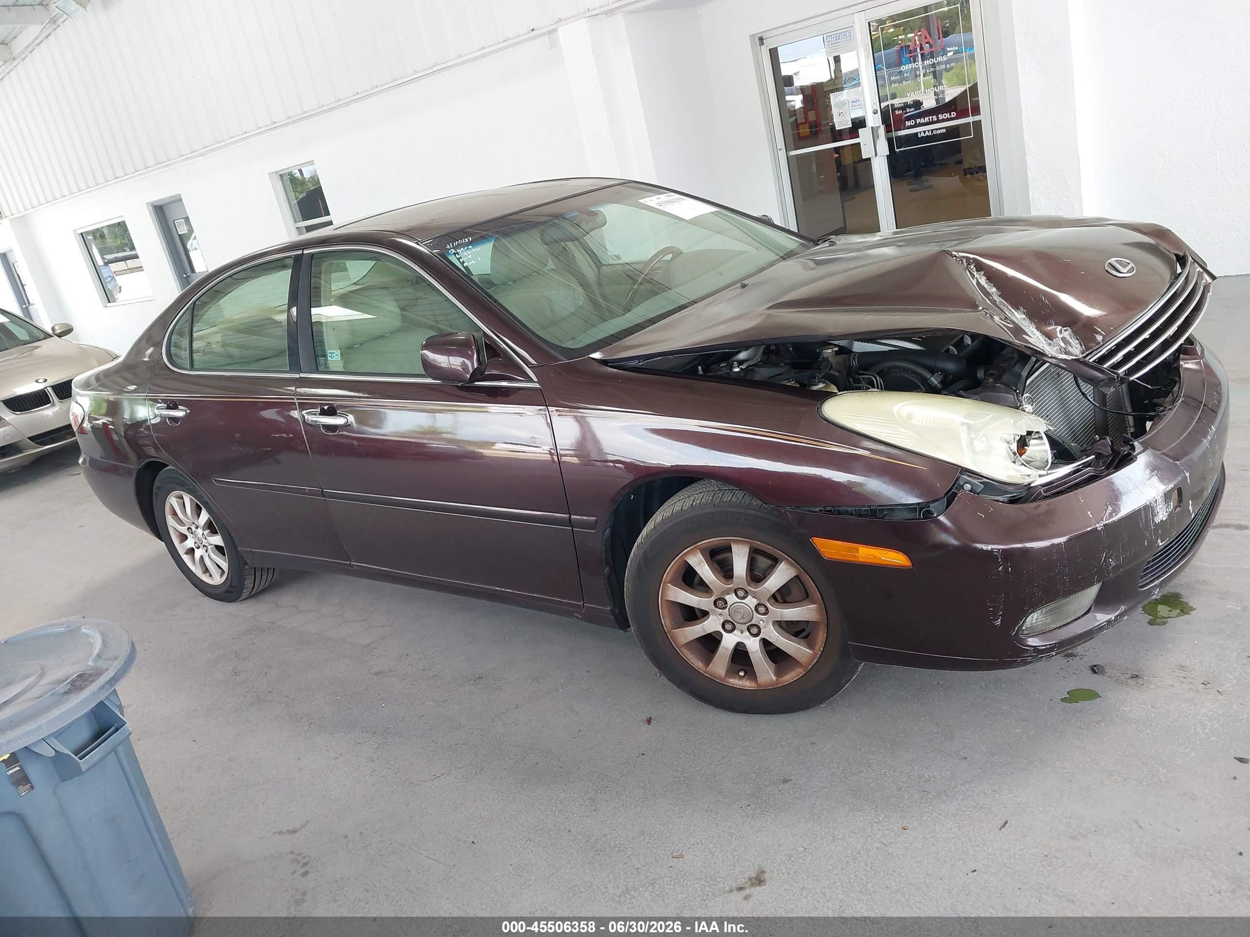 2003 Lexus Es 300   Purple vin: JTHBF30G430125575