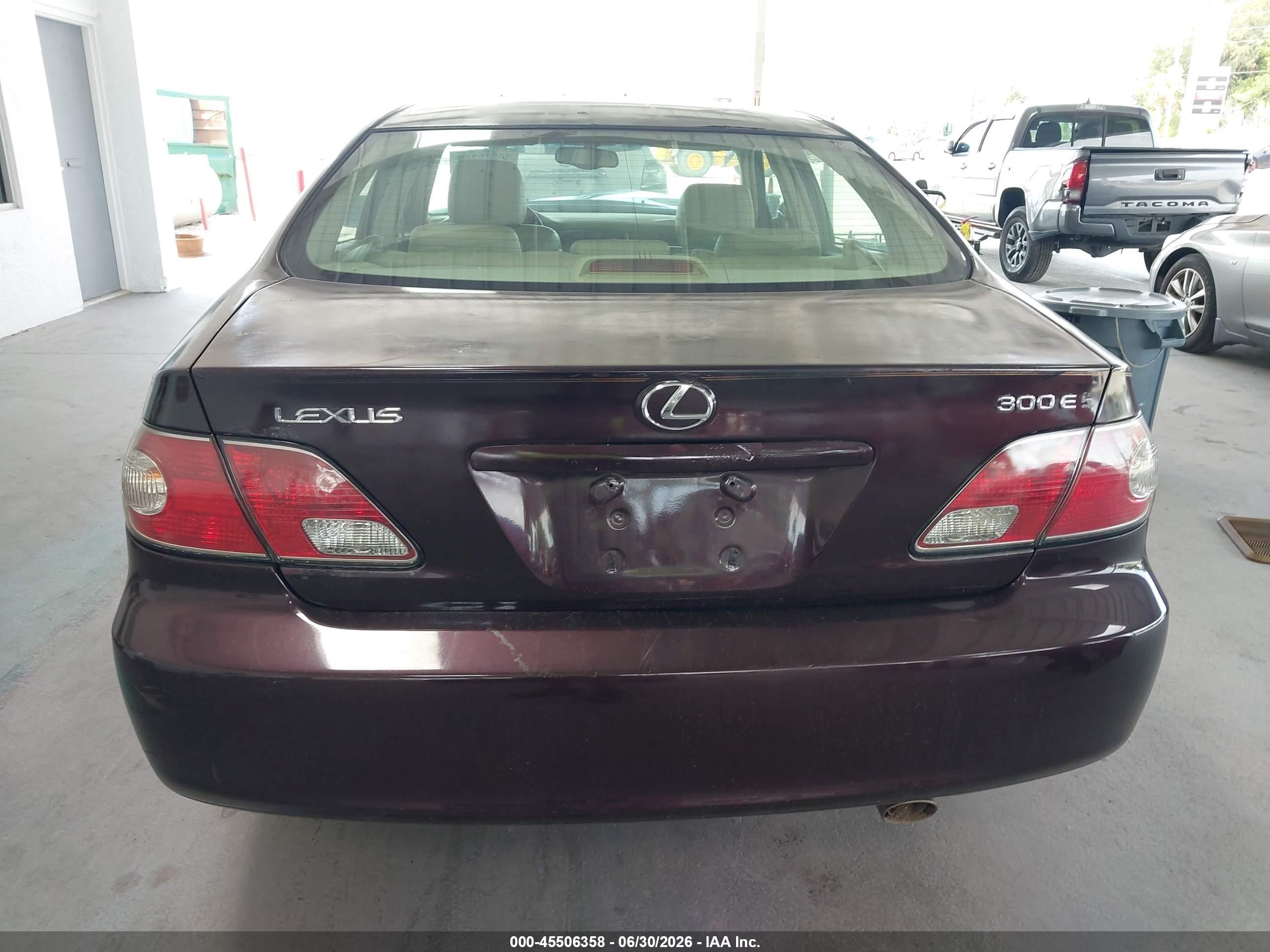 2003 Lexus Es 300   Purple vin: JTHBF30G430125575