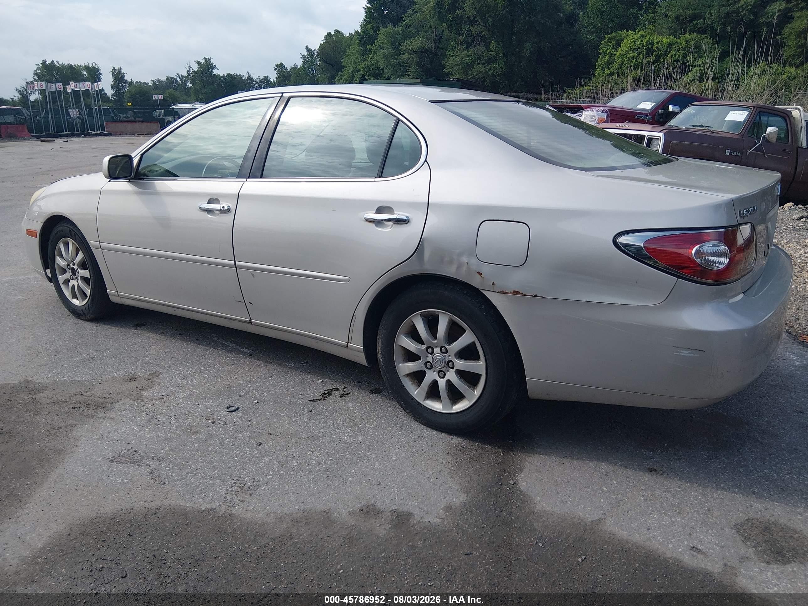 2003 Lexus Es 300   Серый vin: JTHBF30G436010116