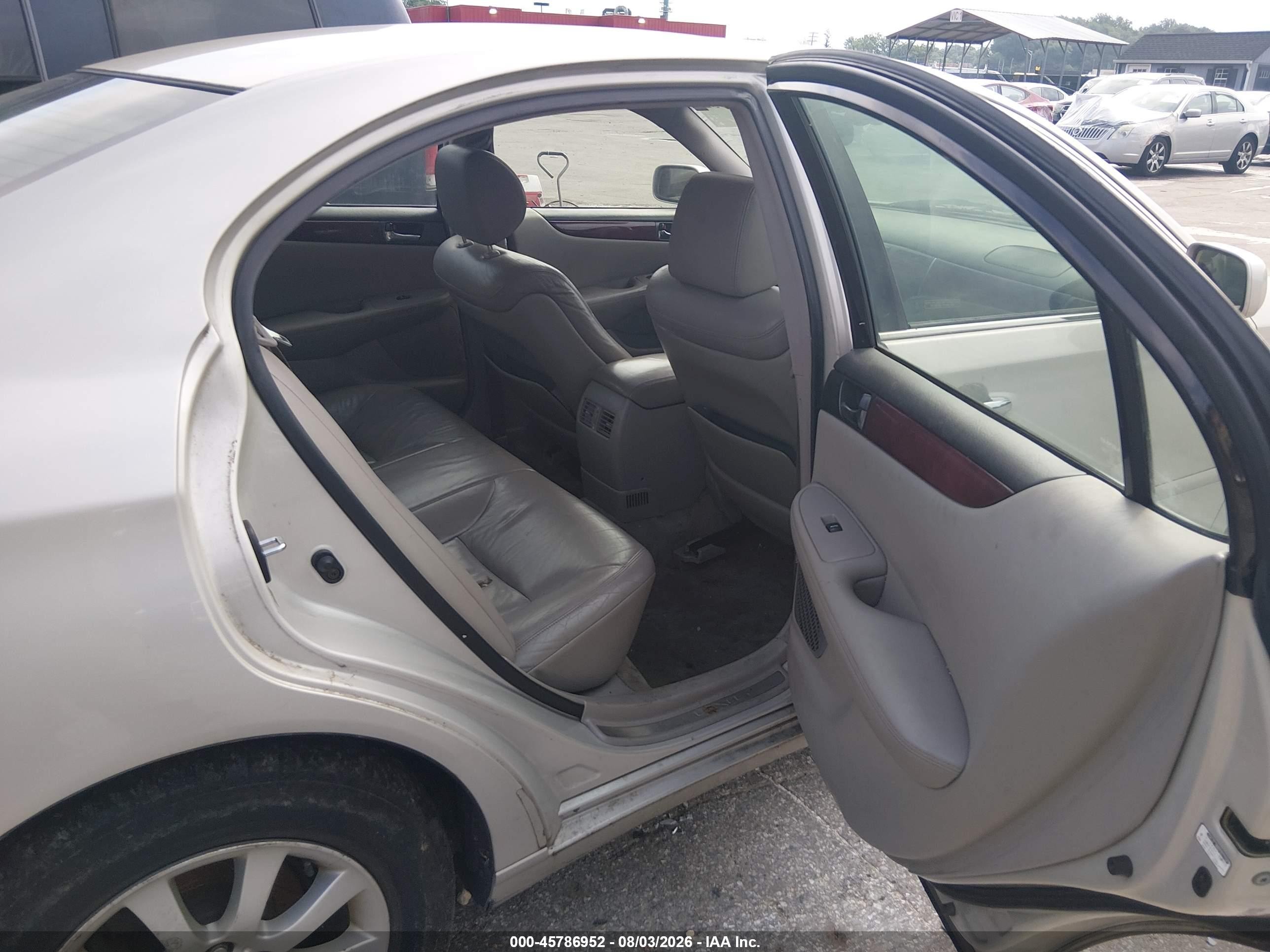 2003 Lexus Es 300   Серый vin: JTHBF30G436010116