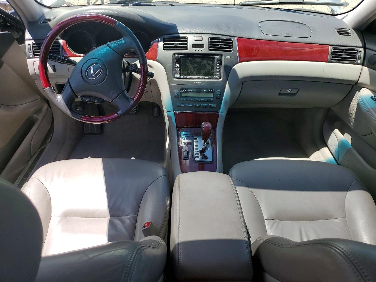 2003 Lexus Es 300 Silver vin: JTHBF30G436014215