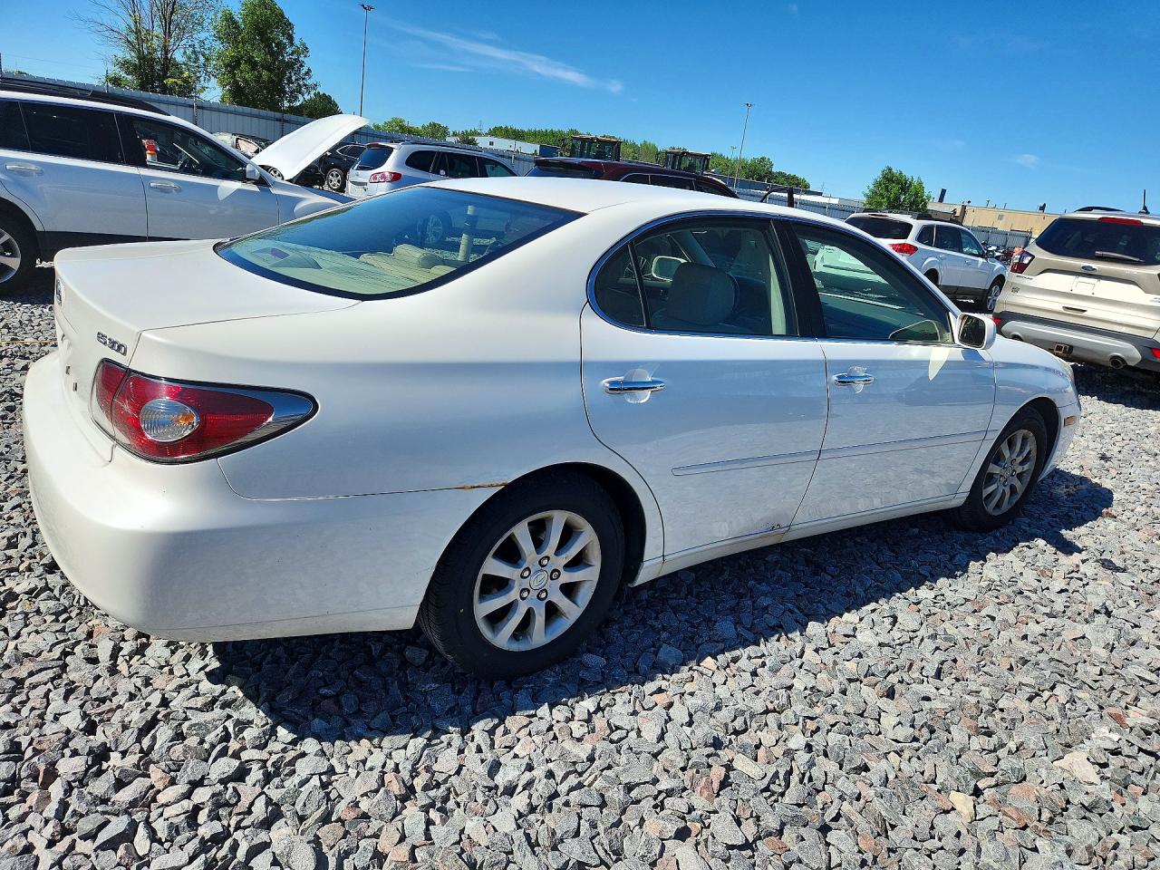 2003 Lexus Es 300 White vin: JTHBF30G436020371