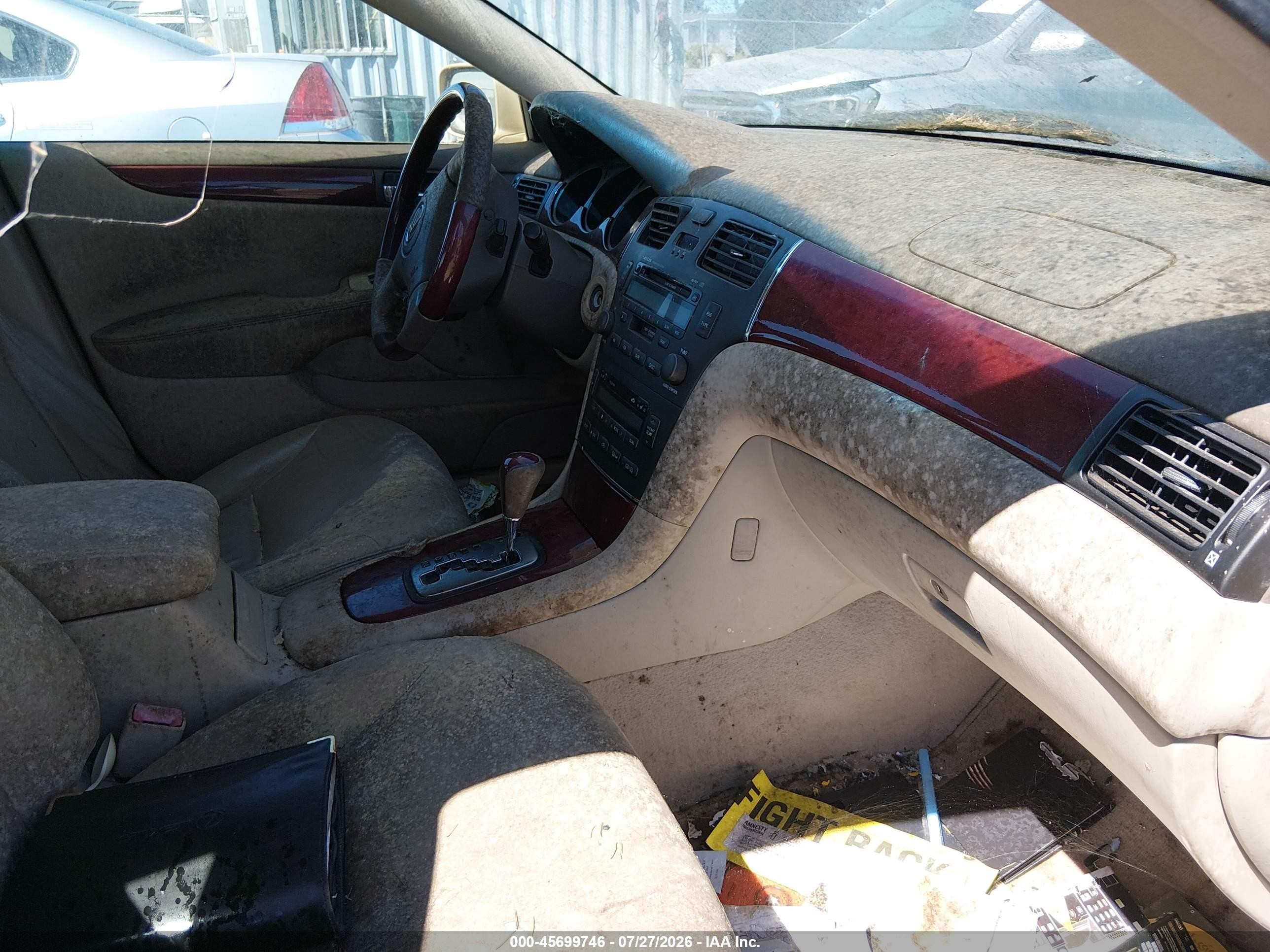 2002 Lexus Es 300   Золотой vin: JTHBF30G520075218