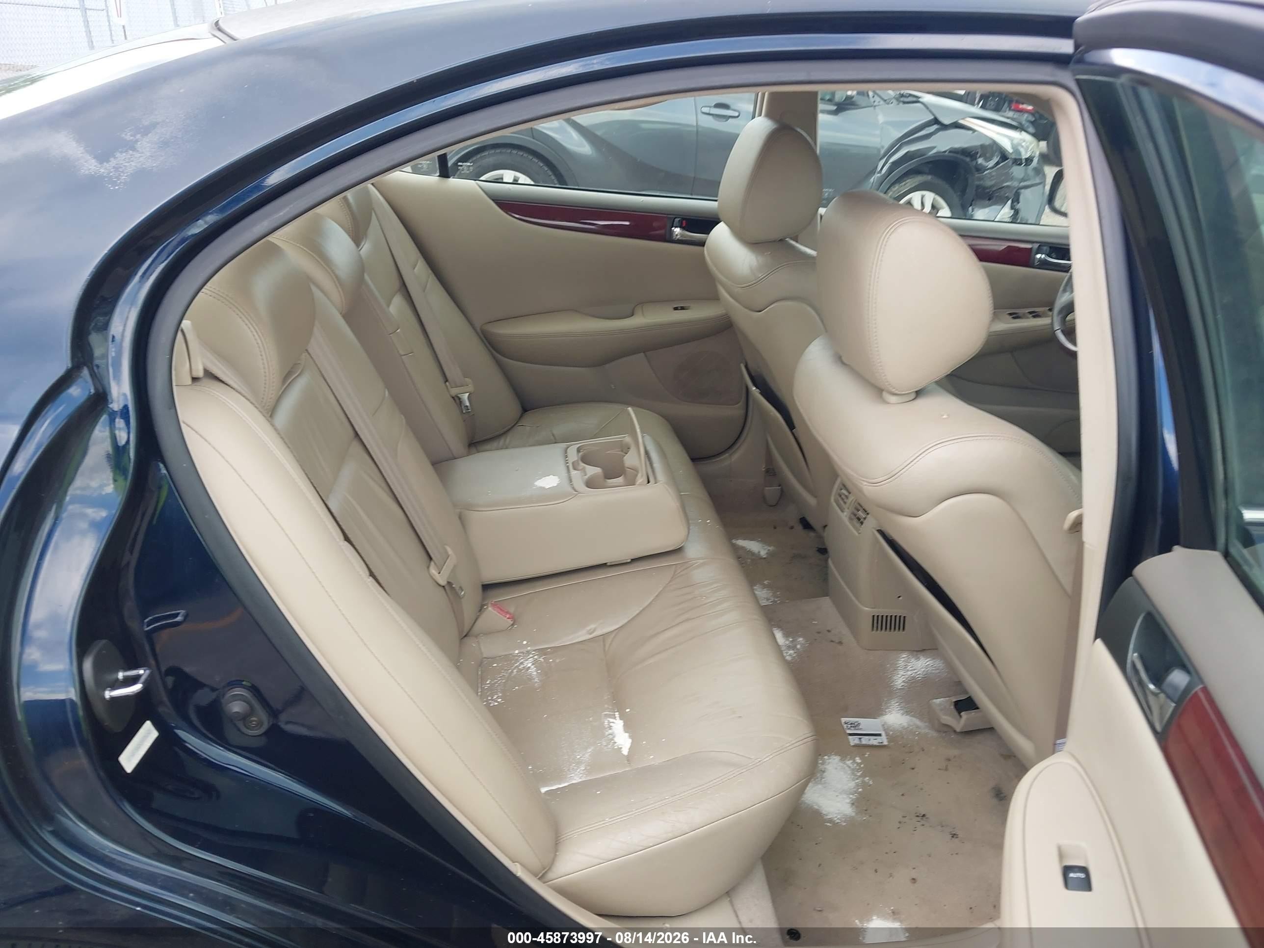 2002 Lexus Es 300   Navy vin: JTHBF30G520076143