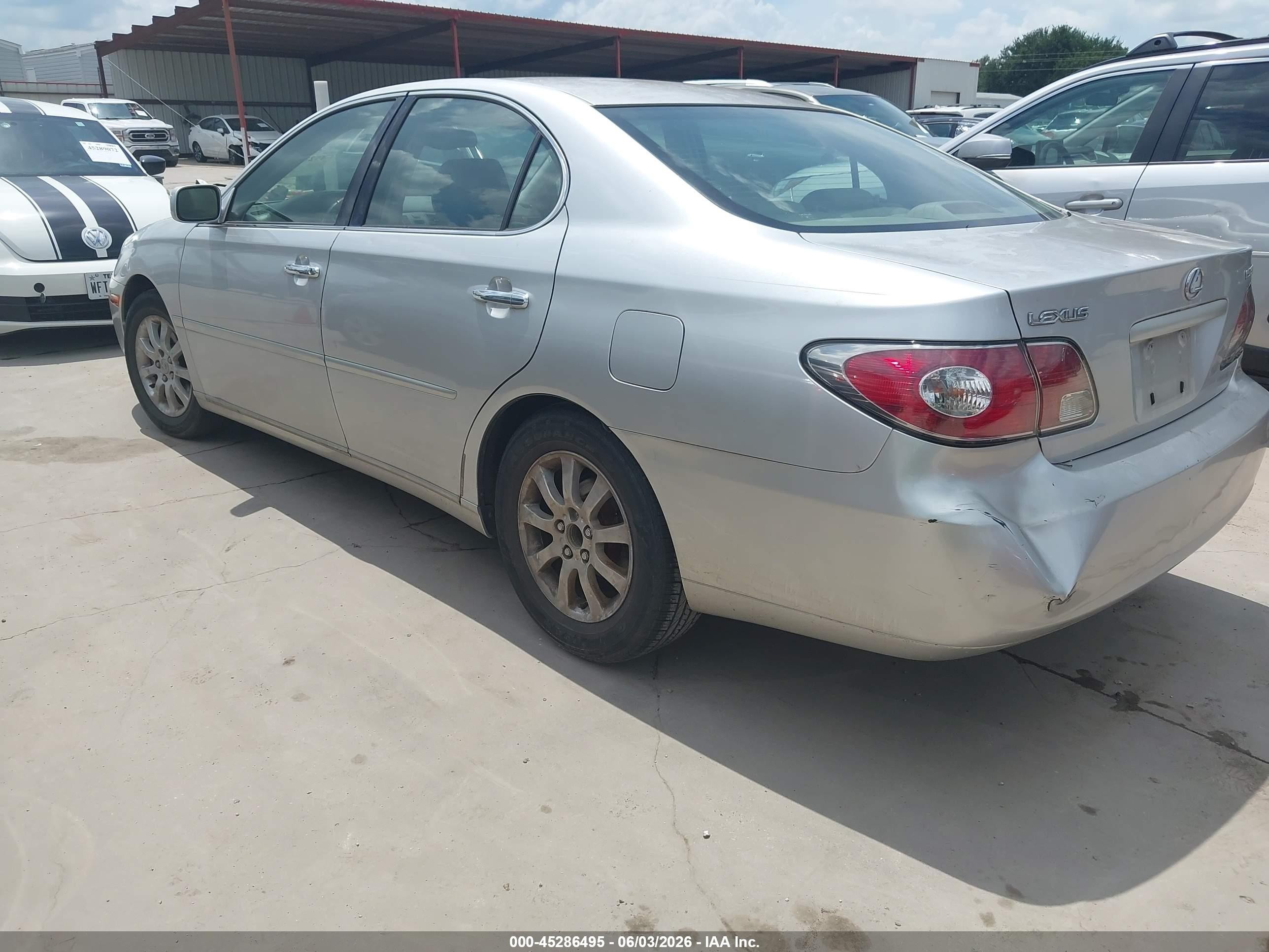 2002 Lexus Es 300 Silver vin: JTHBF30G520085652