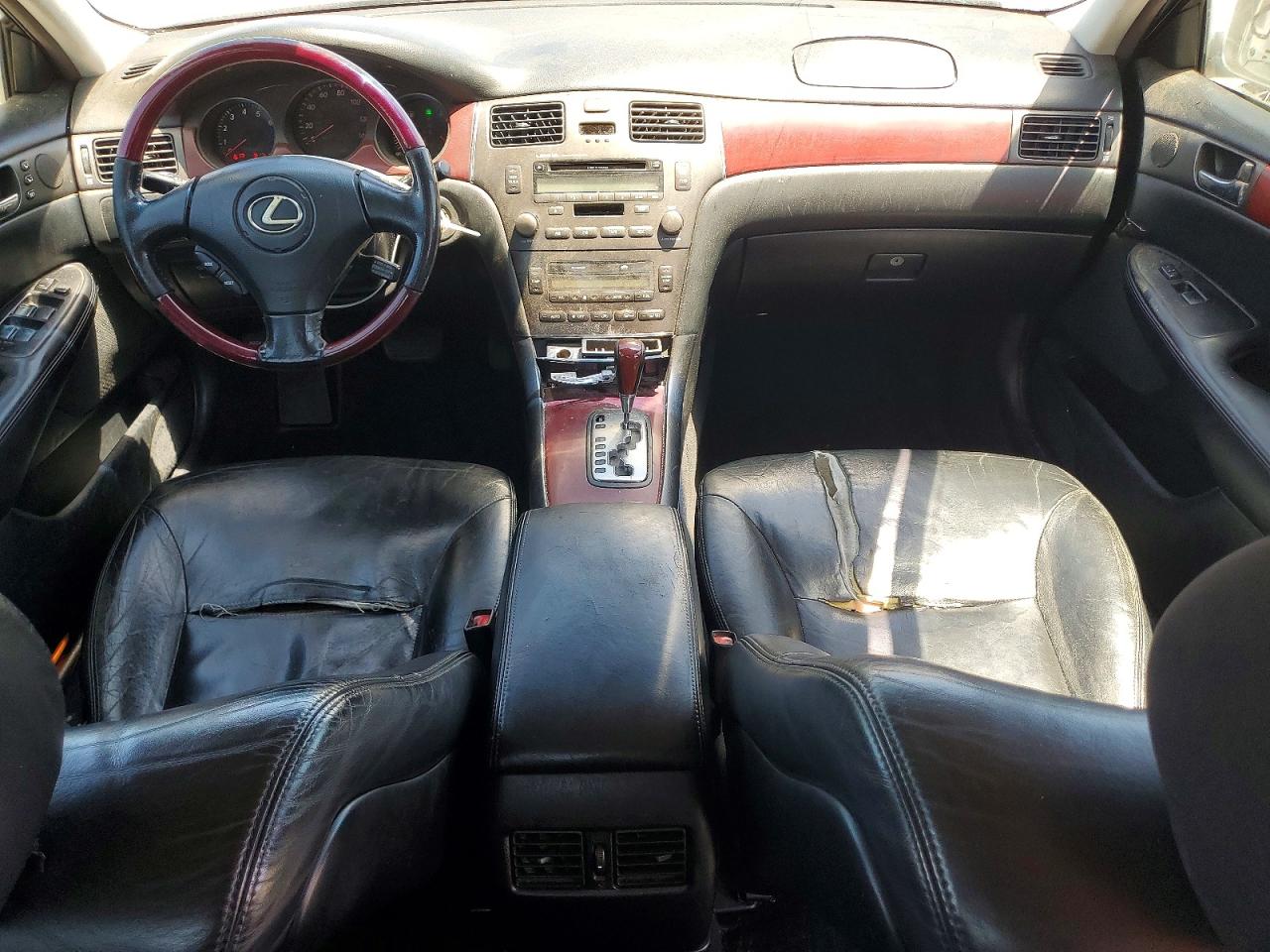 2002 Lexus Es 300 Silver vin: JTHBF30G520086672