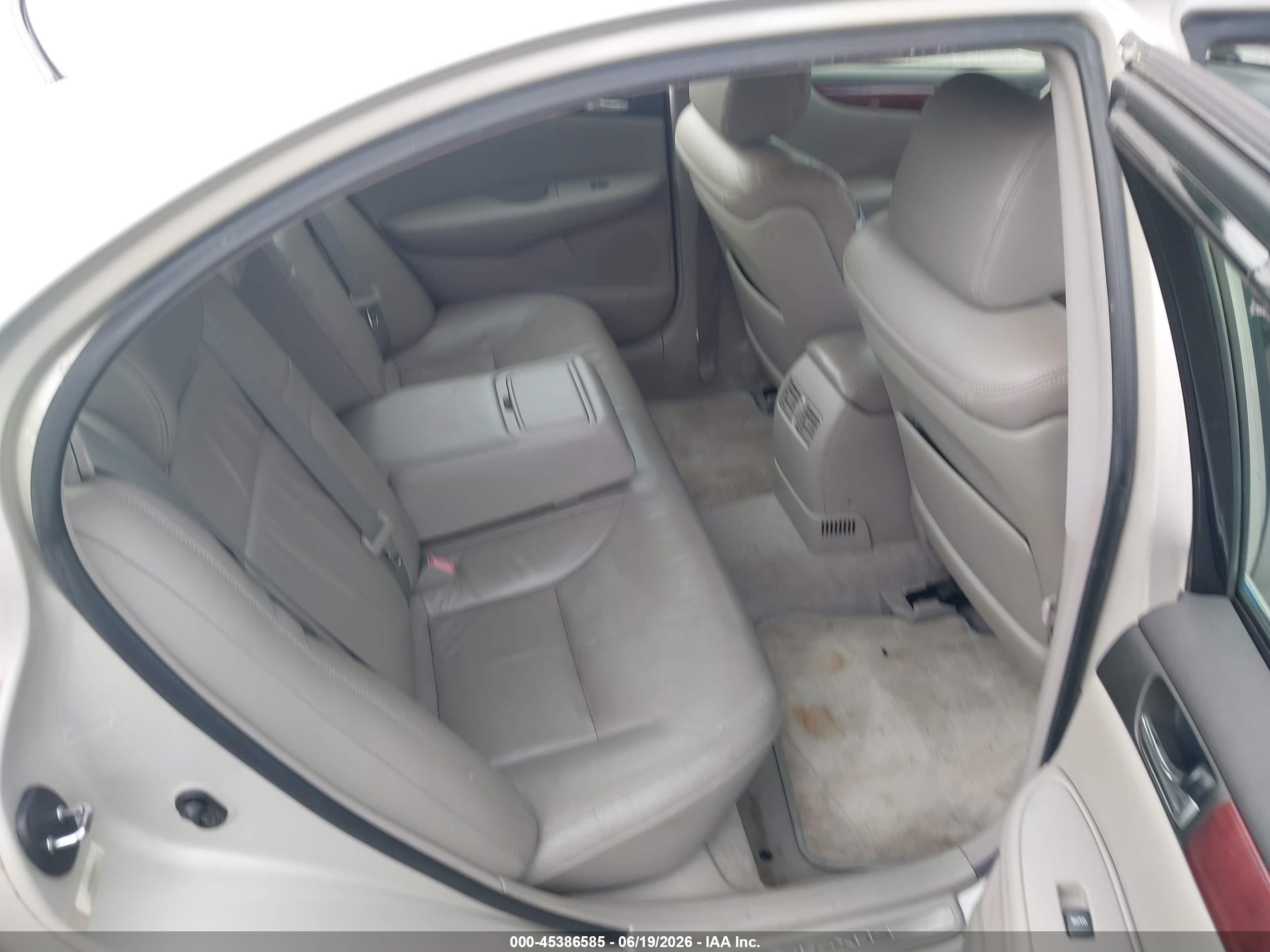 2002 Lexus Es 300 Silver vin: JTHBF30G525002112