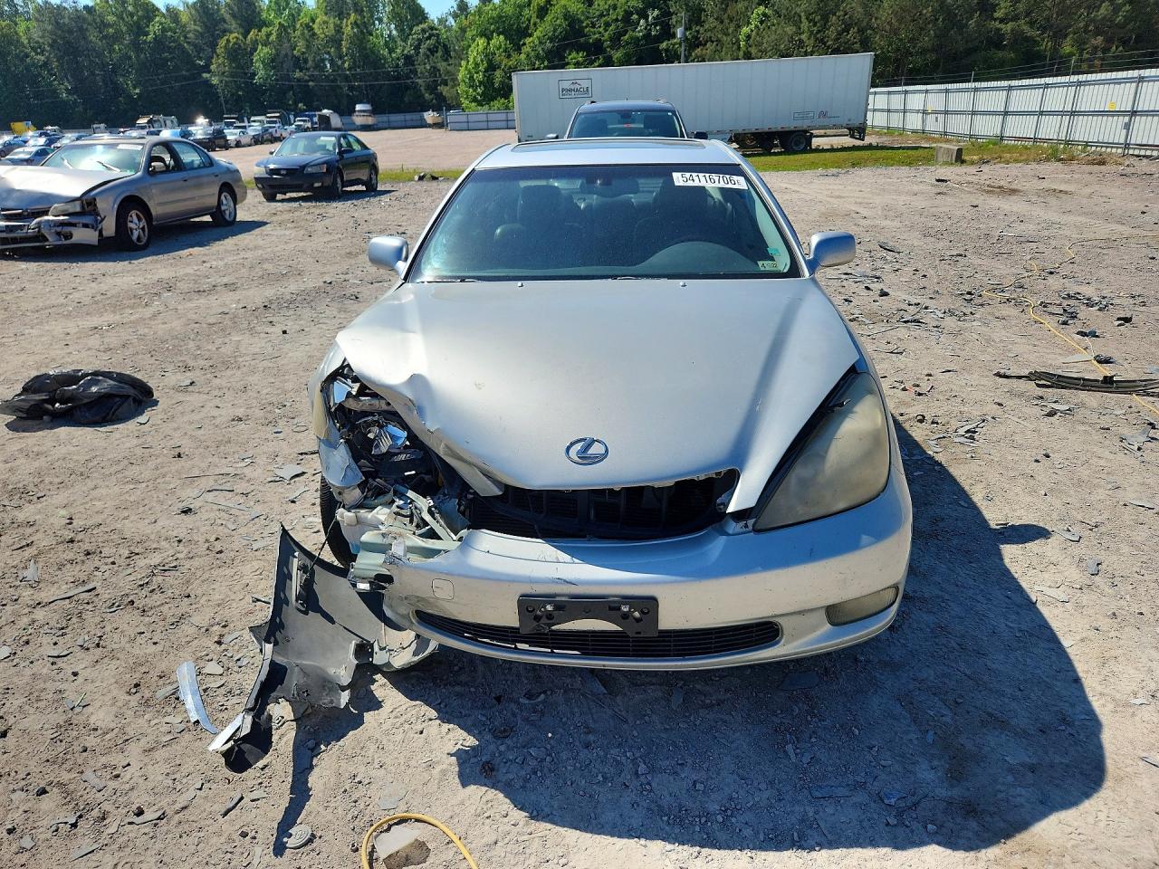 2002 Lexus Es 300 Silver vin: JTHBF30G525031612