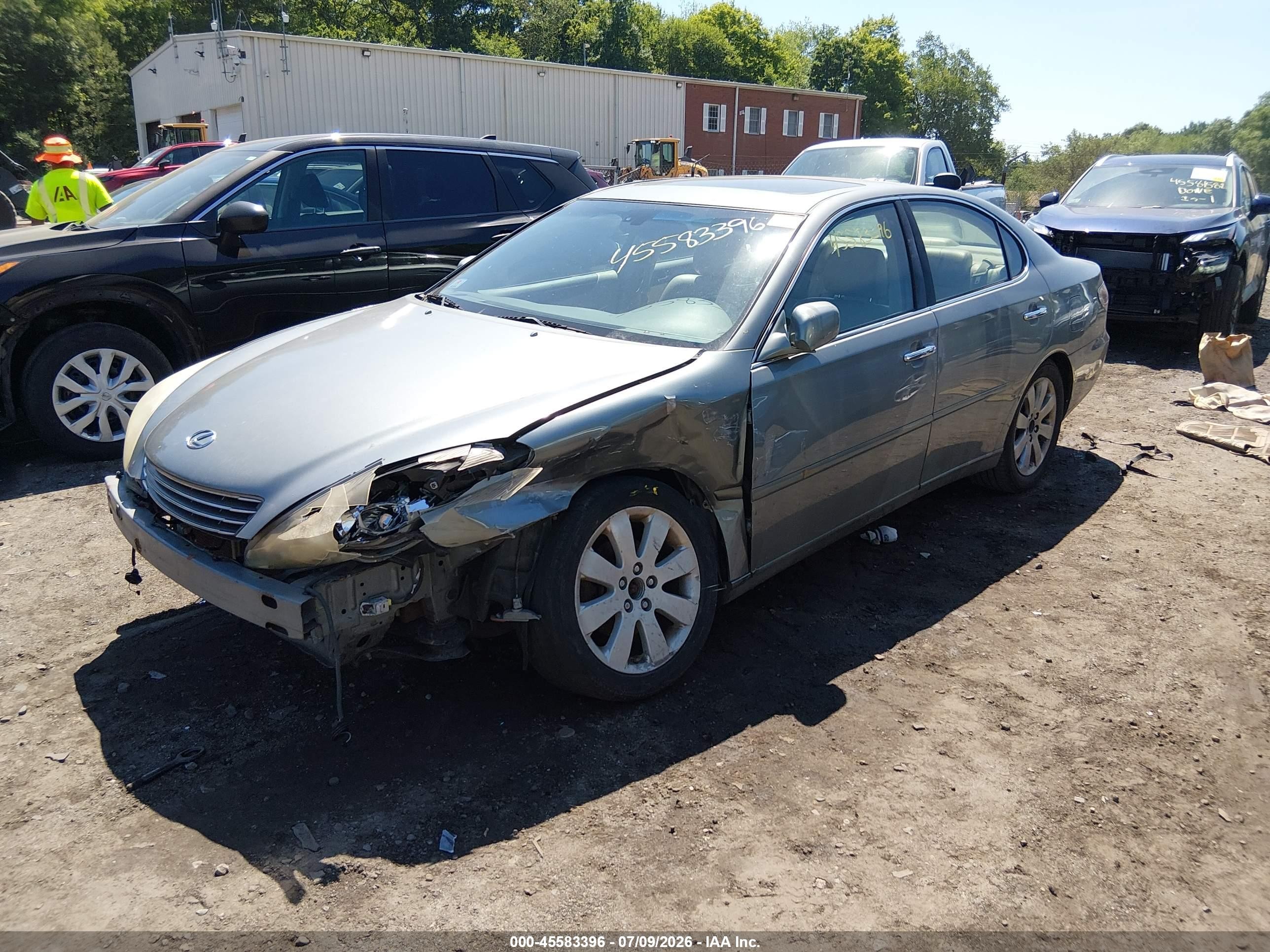 2003 Lexus Es 300 Silver vin: JTHBF30G530102578
