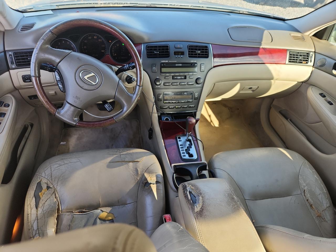 2003 Lexus Es 300 Green vin: JTHBF30G530107148