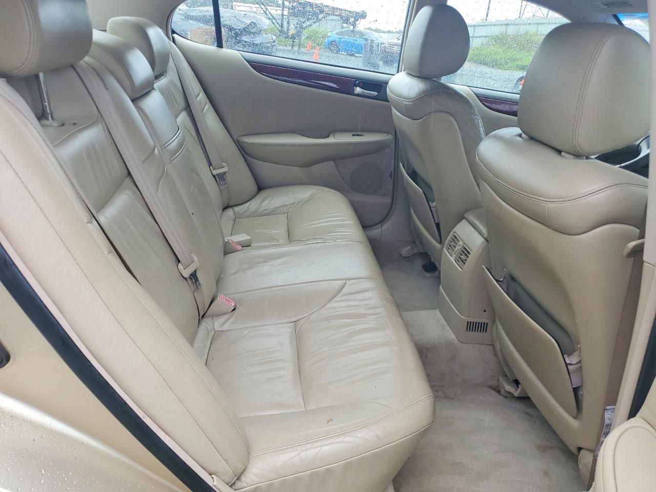 2003 Lexus Es 300 Gold vin: JTHBF30G530122359