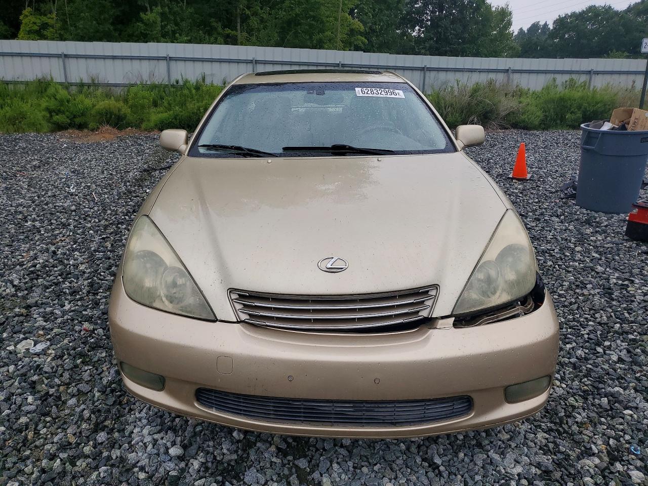 2003 Lexus Es 300 Gold vin: JTHBF30G530122359