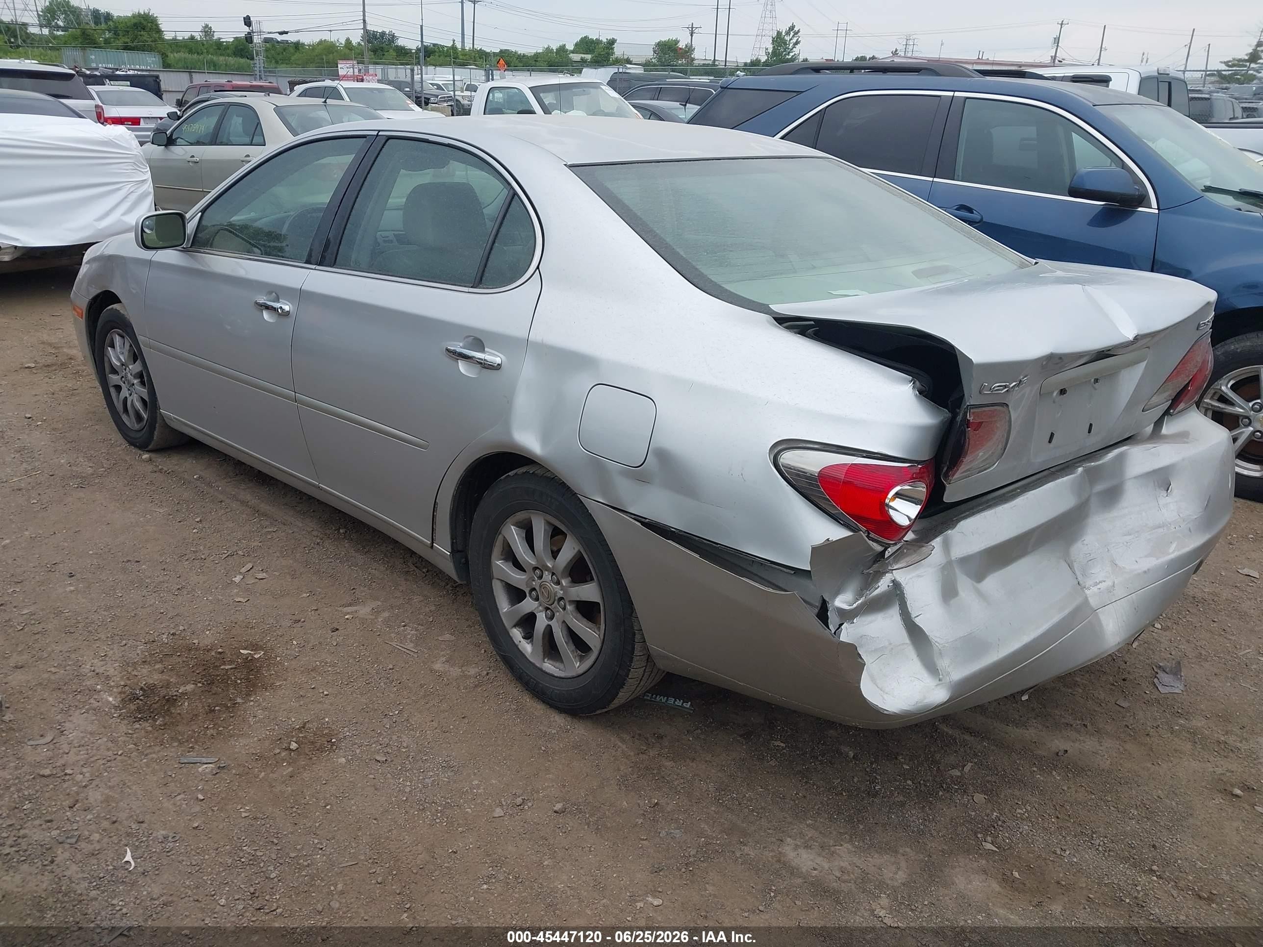 2003 Lexus Es 300   Серебряный vin: JTHBF30G530123687