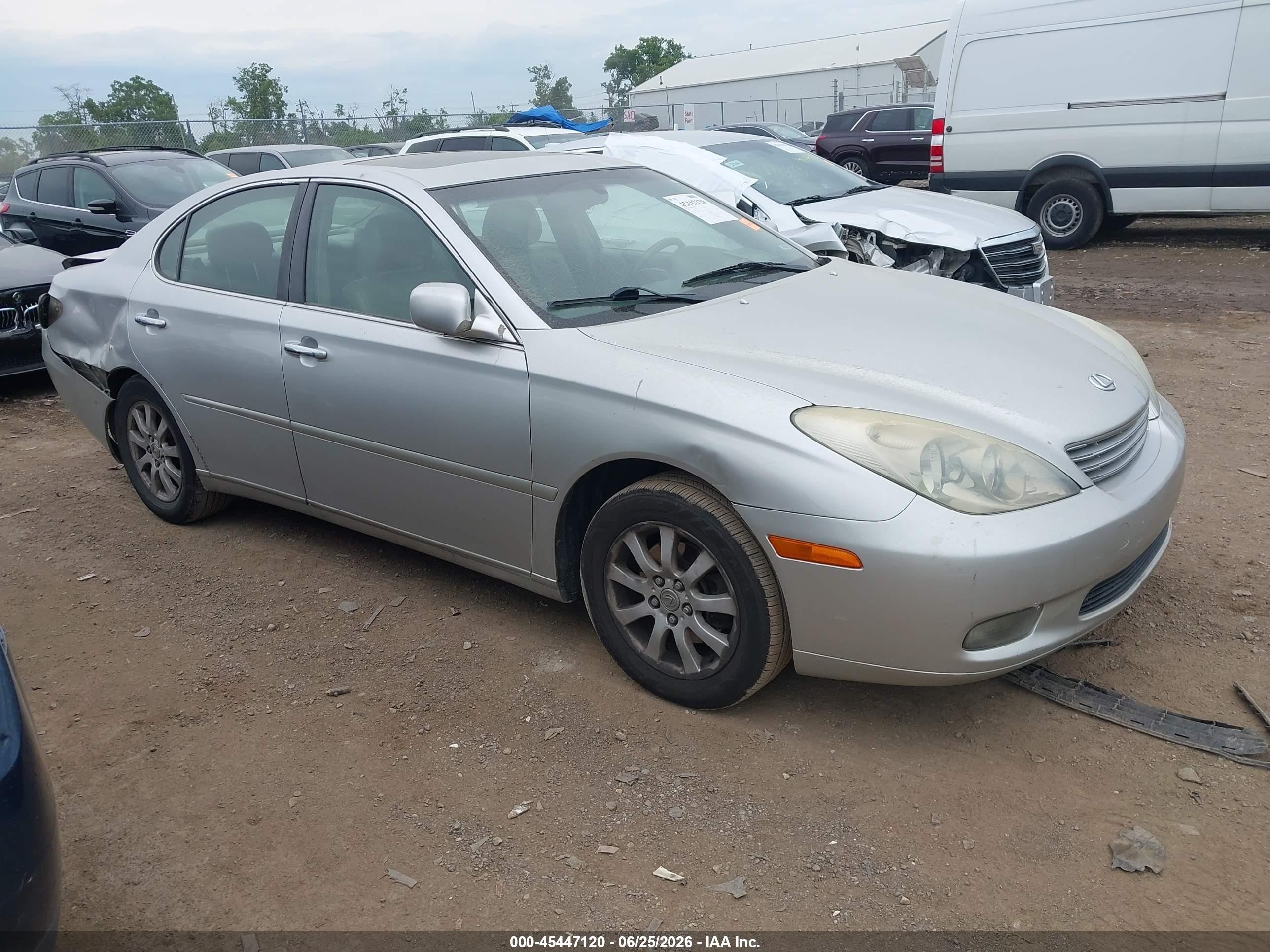 2003 Lexus Es 300   Серебряный vin: JTHBF30G530123687