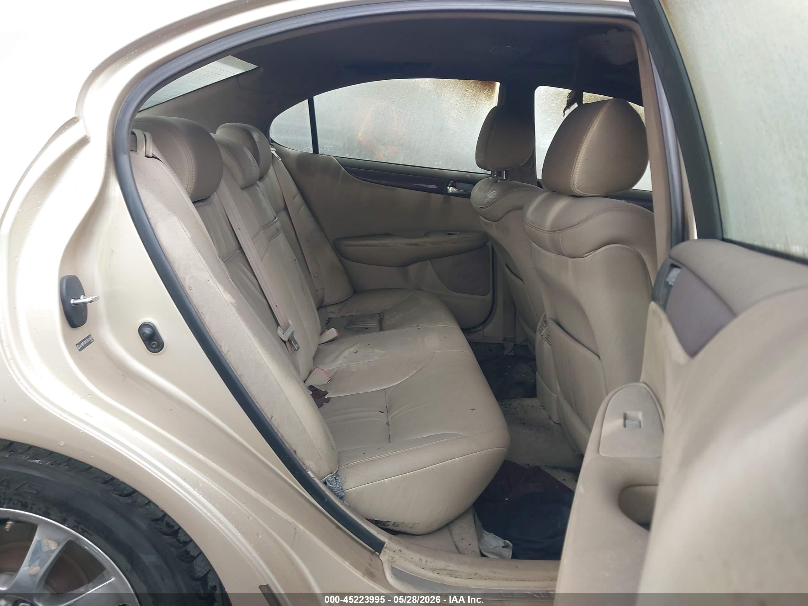 2003 Lexus Es 300 Beige vin: JTHBF30G530139601