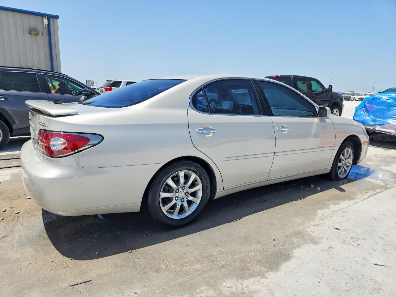 2003 Lexus Es 300 Silver vin: JTHBF30G530140635