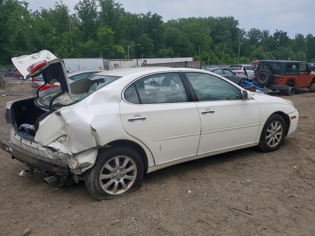 2003 Lexus Es 300 White vin: JTHBF30G536014854