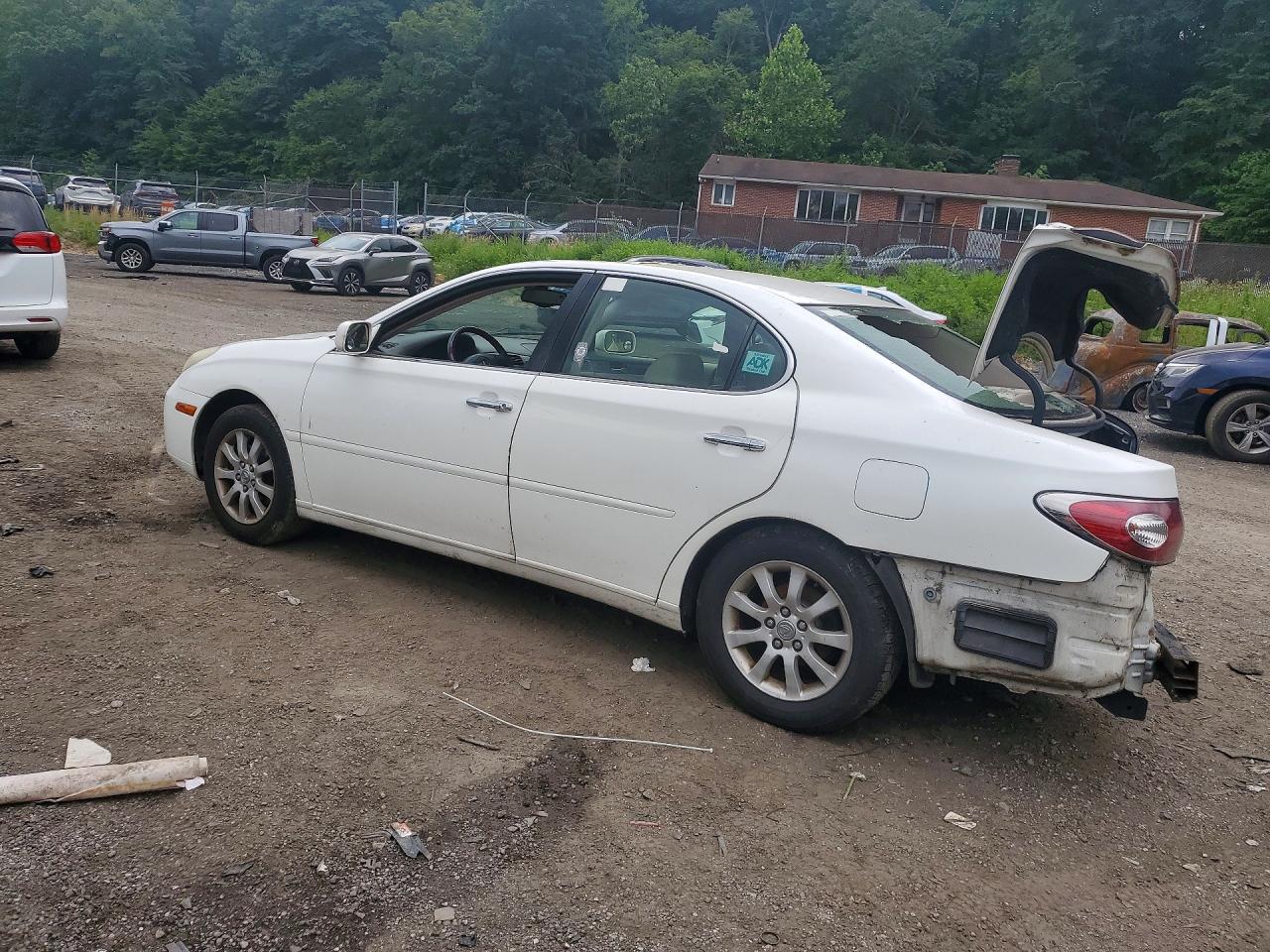 2003 Lexus Es 300 White vin: JTHBF30G536014854