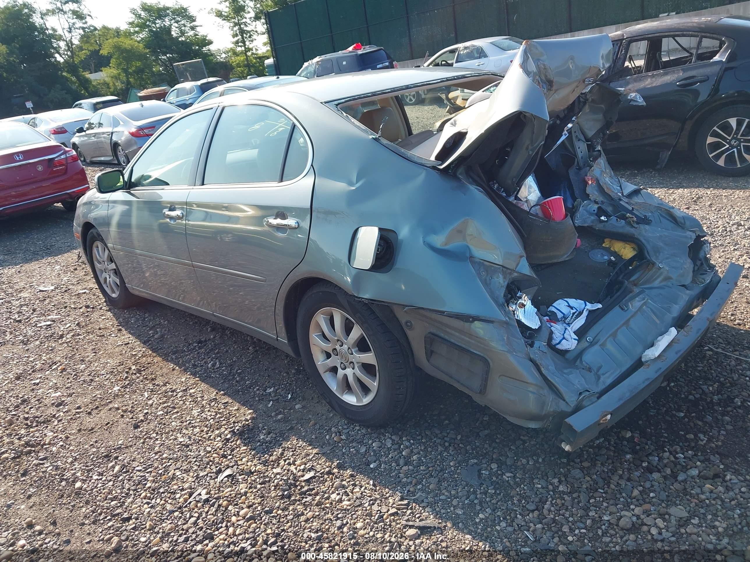 2003 Lexus Es 300   Gray vin: JTHBF30G536016703