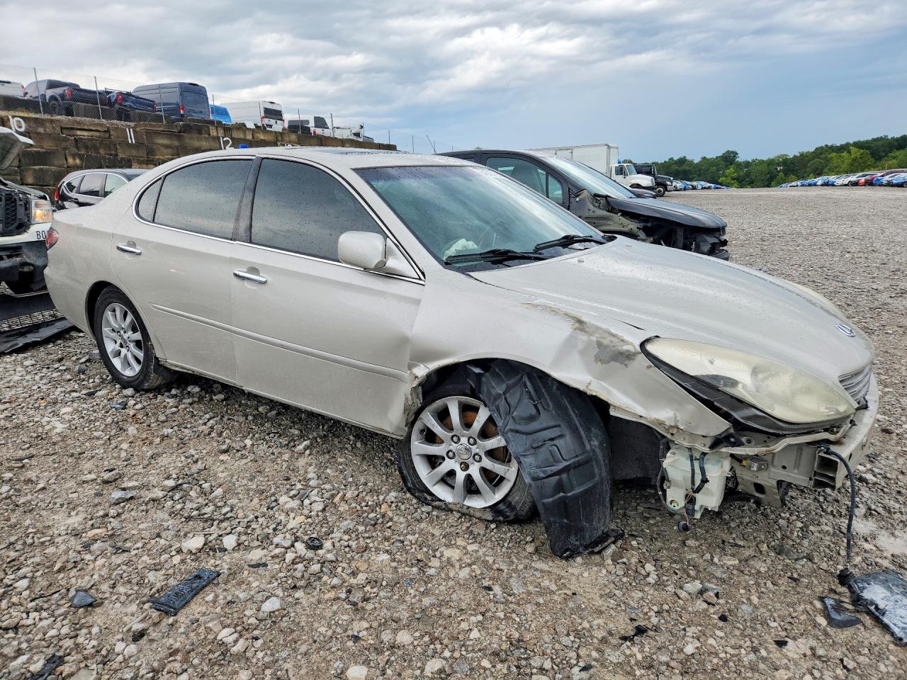 2002 Lexus Es 300 Silver vin: JTHBF30G620011835