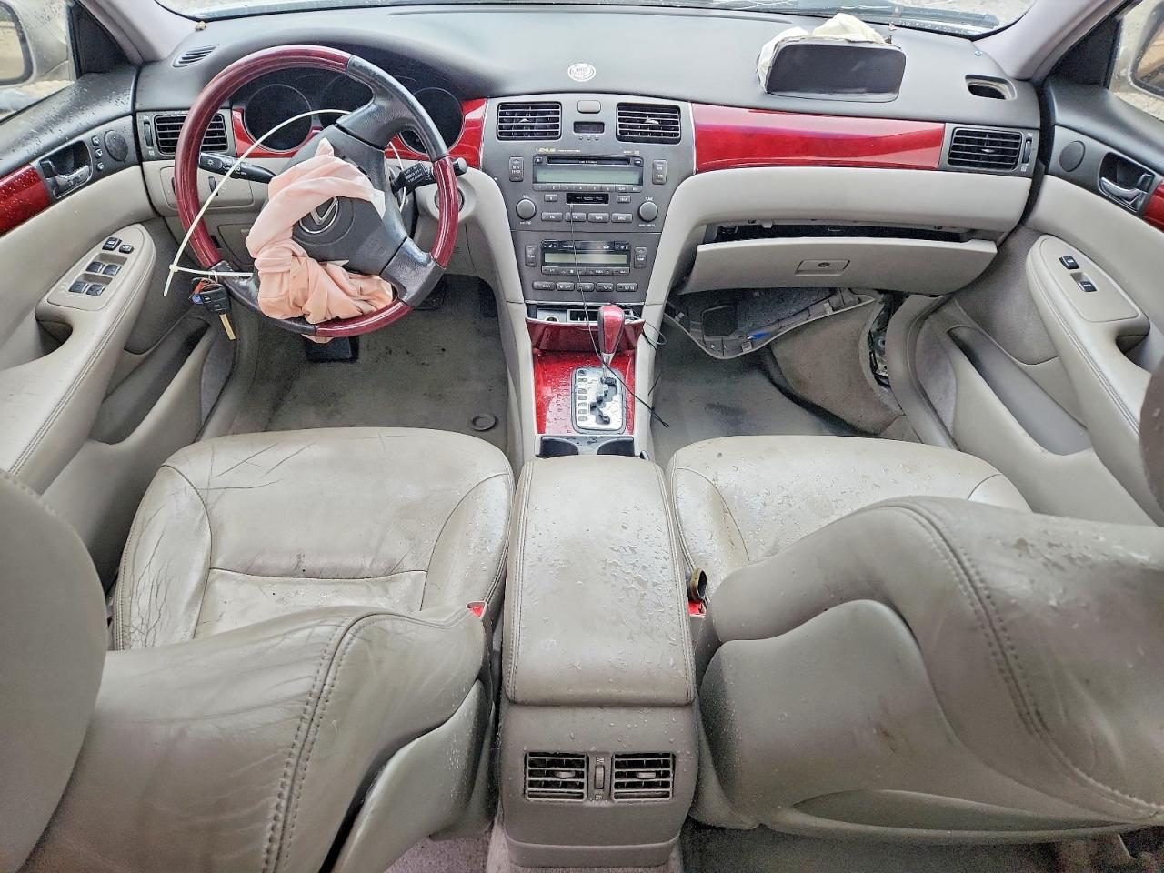 2002 Lexus Es 300 Silver vin: JTHBF30G620011835