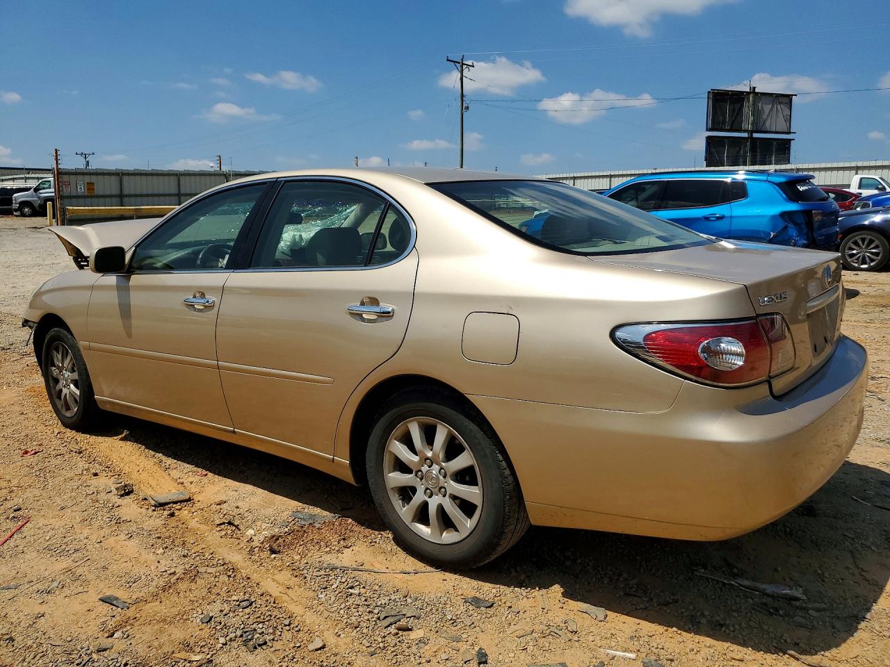 2002 Lexus Es 300 Gold vin: JTHBF30G620042339