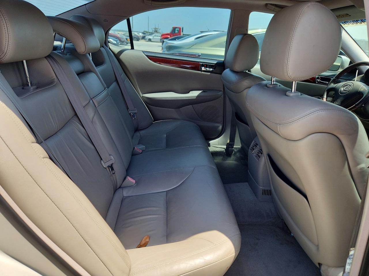 2002 Lexus Es 300 Beige vin: JTHBF30G625017024