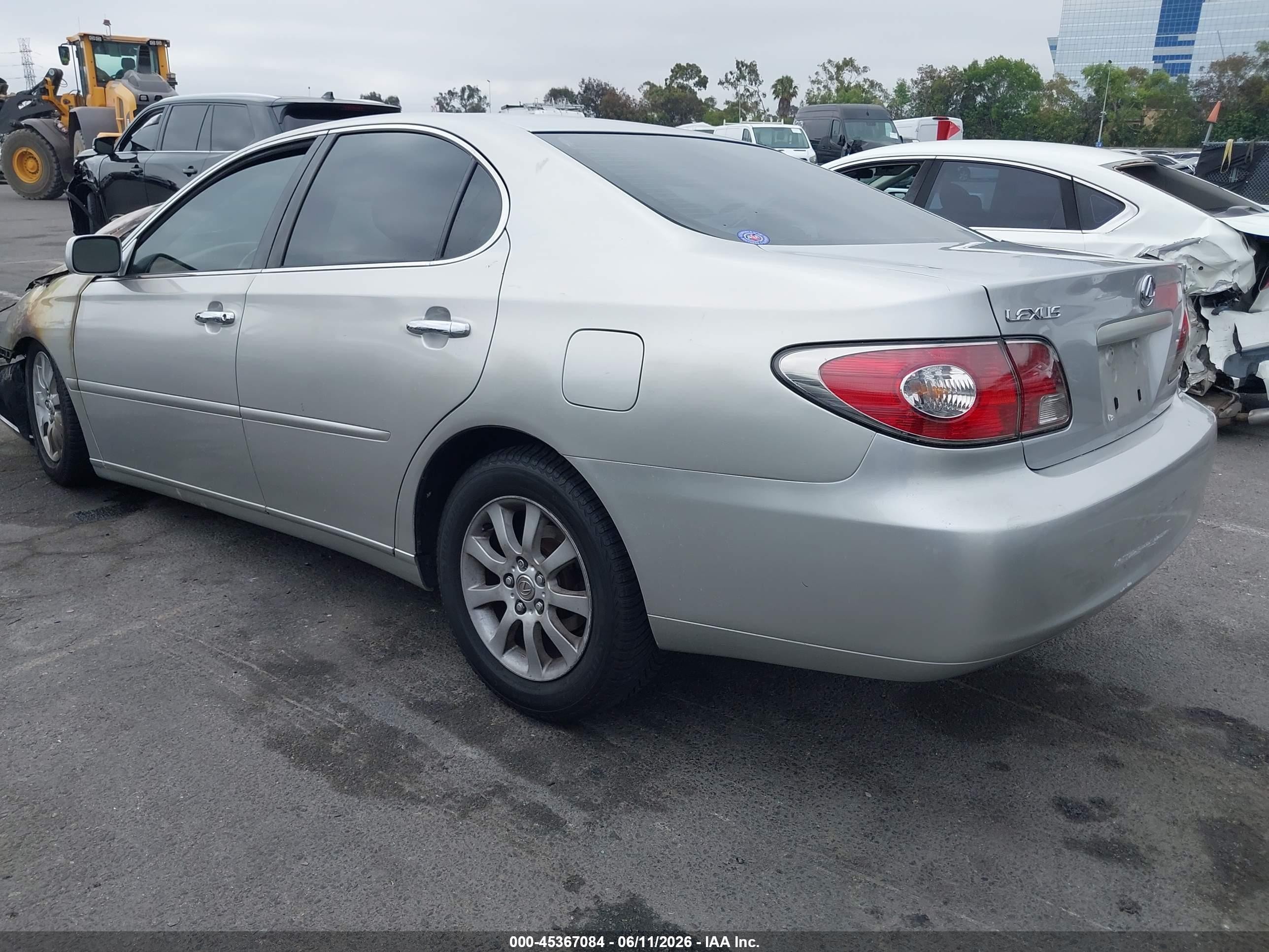 2003 Lexus Es 300   vin: JTHBF30G630110608