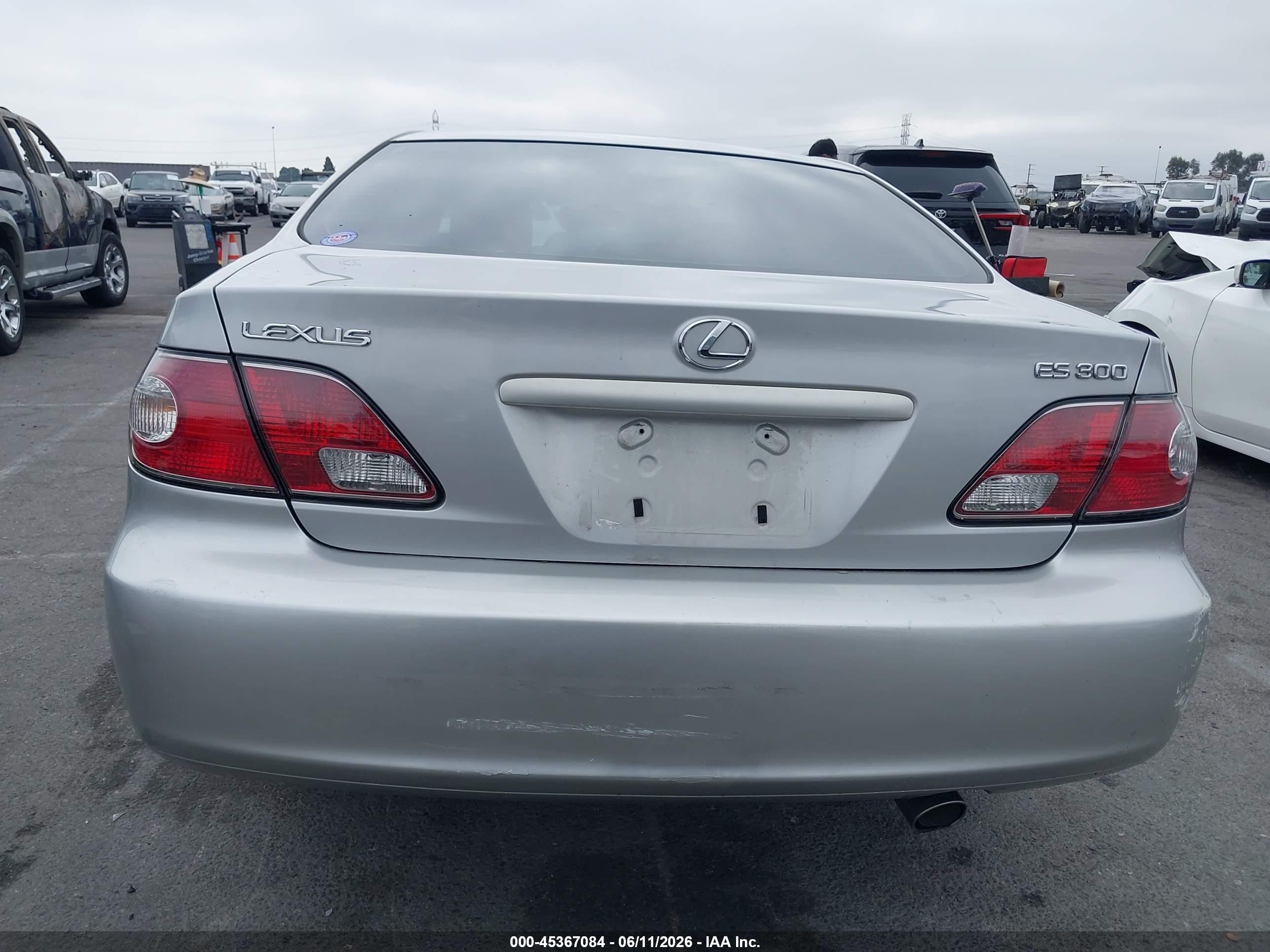2003 Lexus Es 300   vin: JTHBF30G630110608