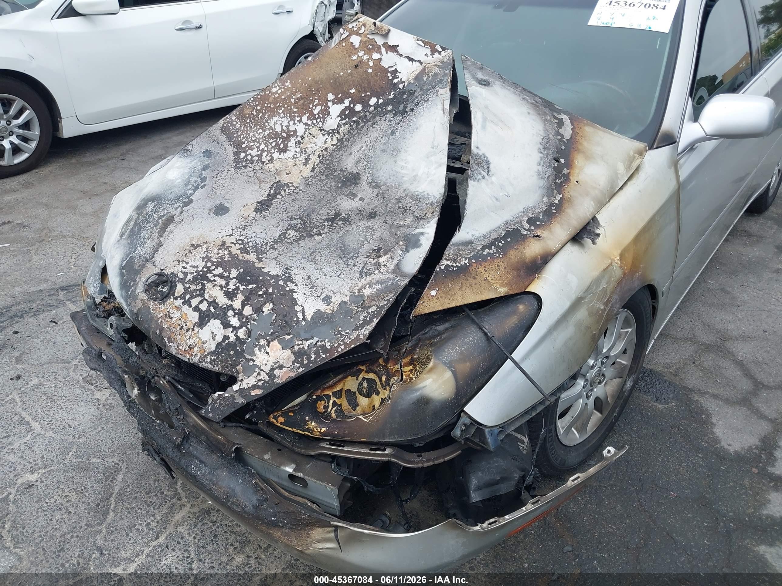 2003 Lexus Es 300   vin: JTHBF30G630110608