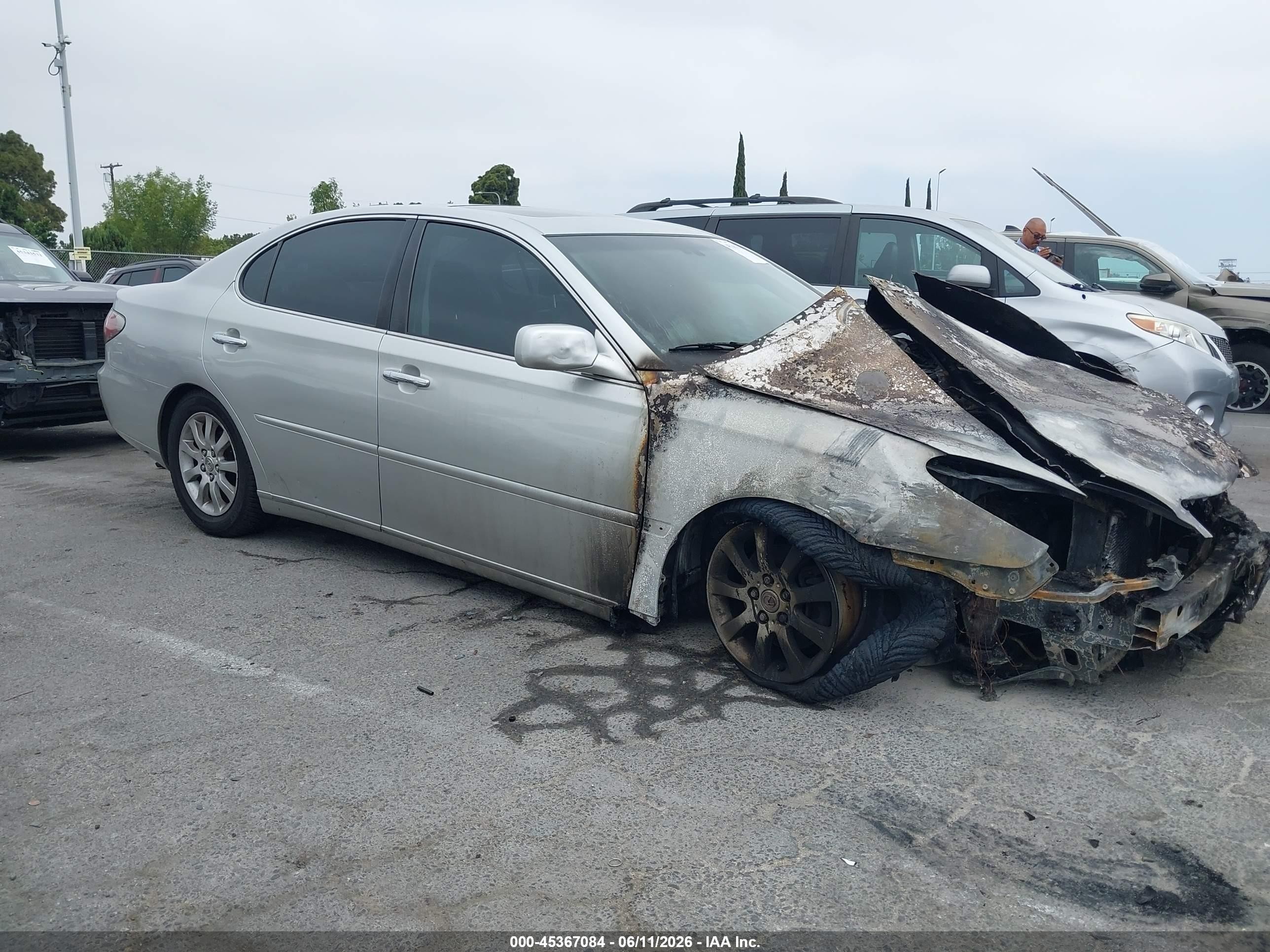 2003 Lexus Es 300   vin: JTHBF30G630110608