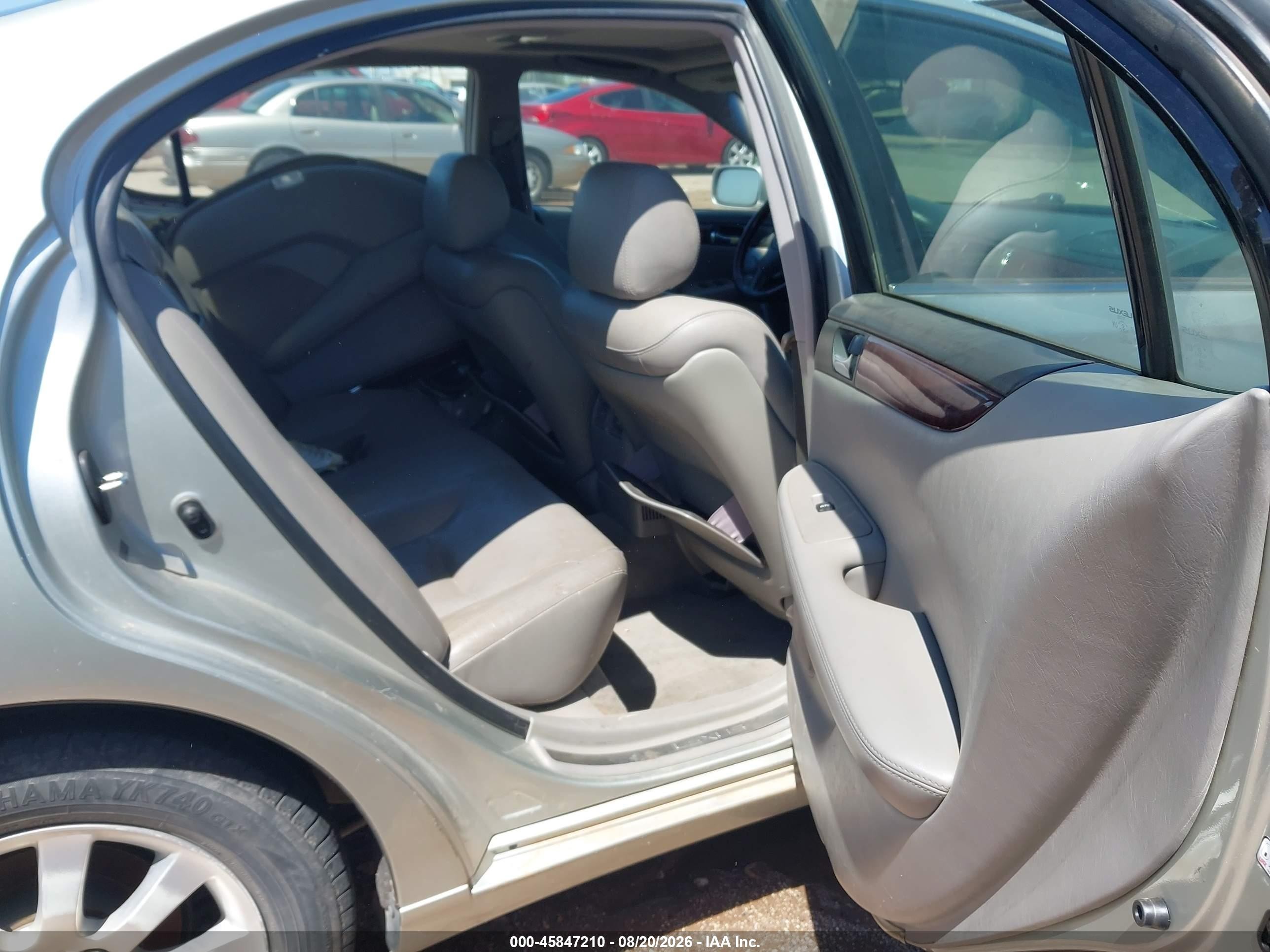2003 Lexus Es 300 Champagne vin: JTHBF30G636012479