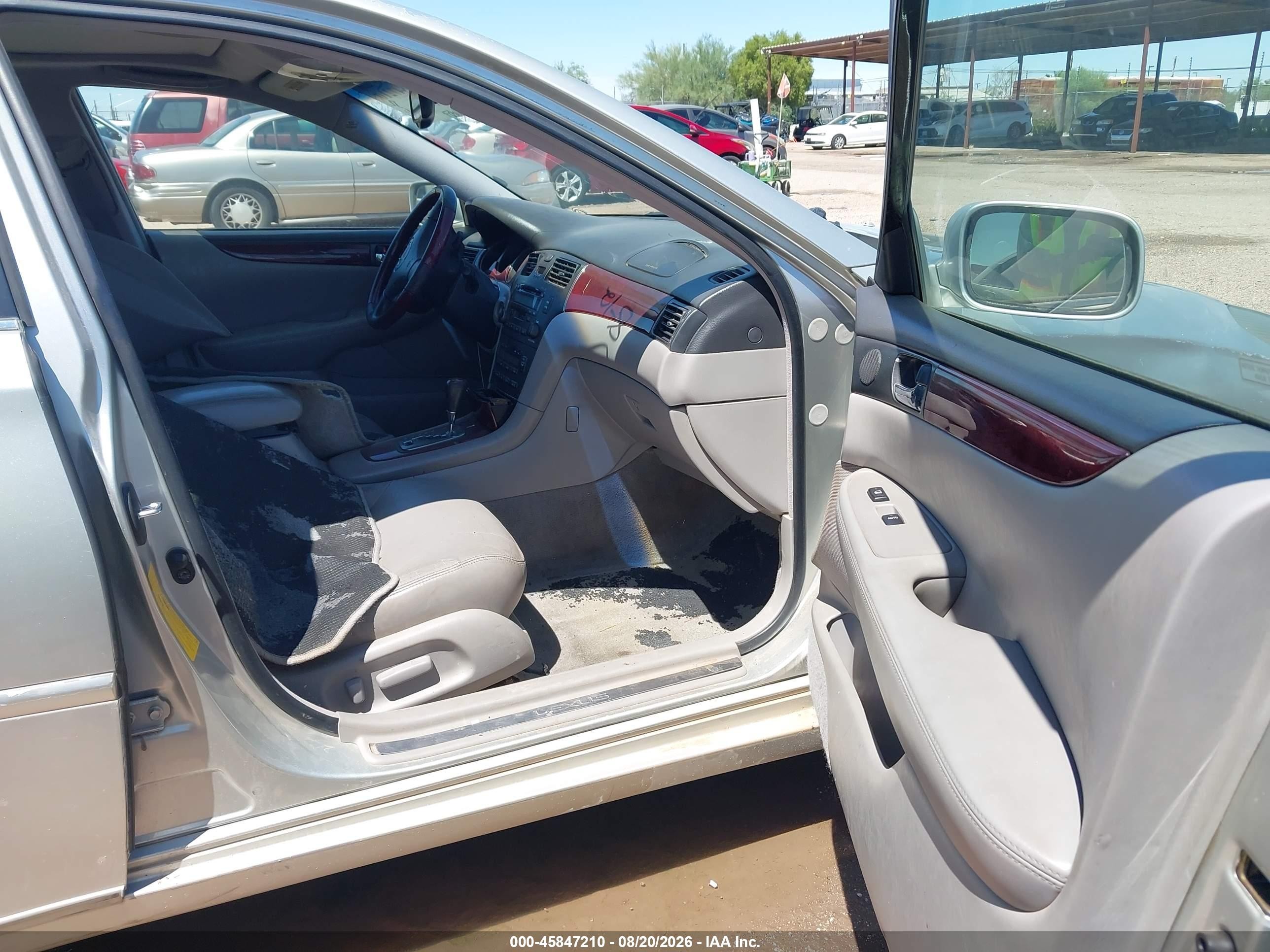 2003 Lexus Es 300 Champagne vin: JTHBF30G636012479