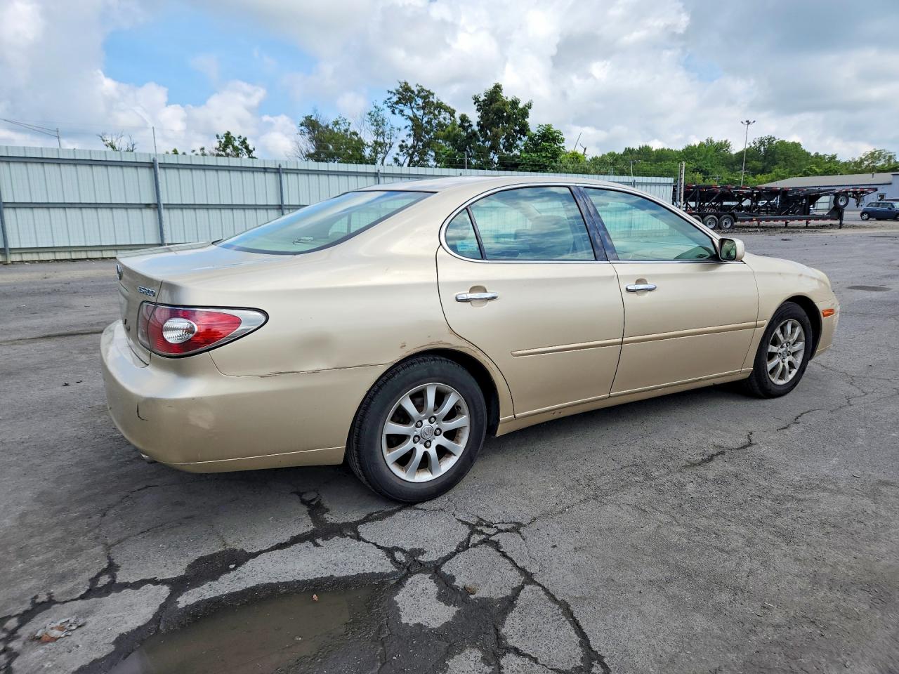 2003 Lexus Es 300 Золотой vin: JTHBF30G636013292
