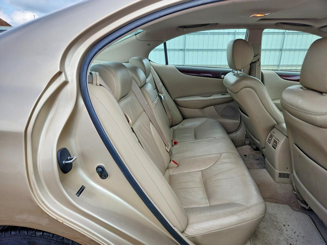 2003 Lexus Es 300 Золотой vin: JTHBF30G636013292