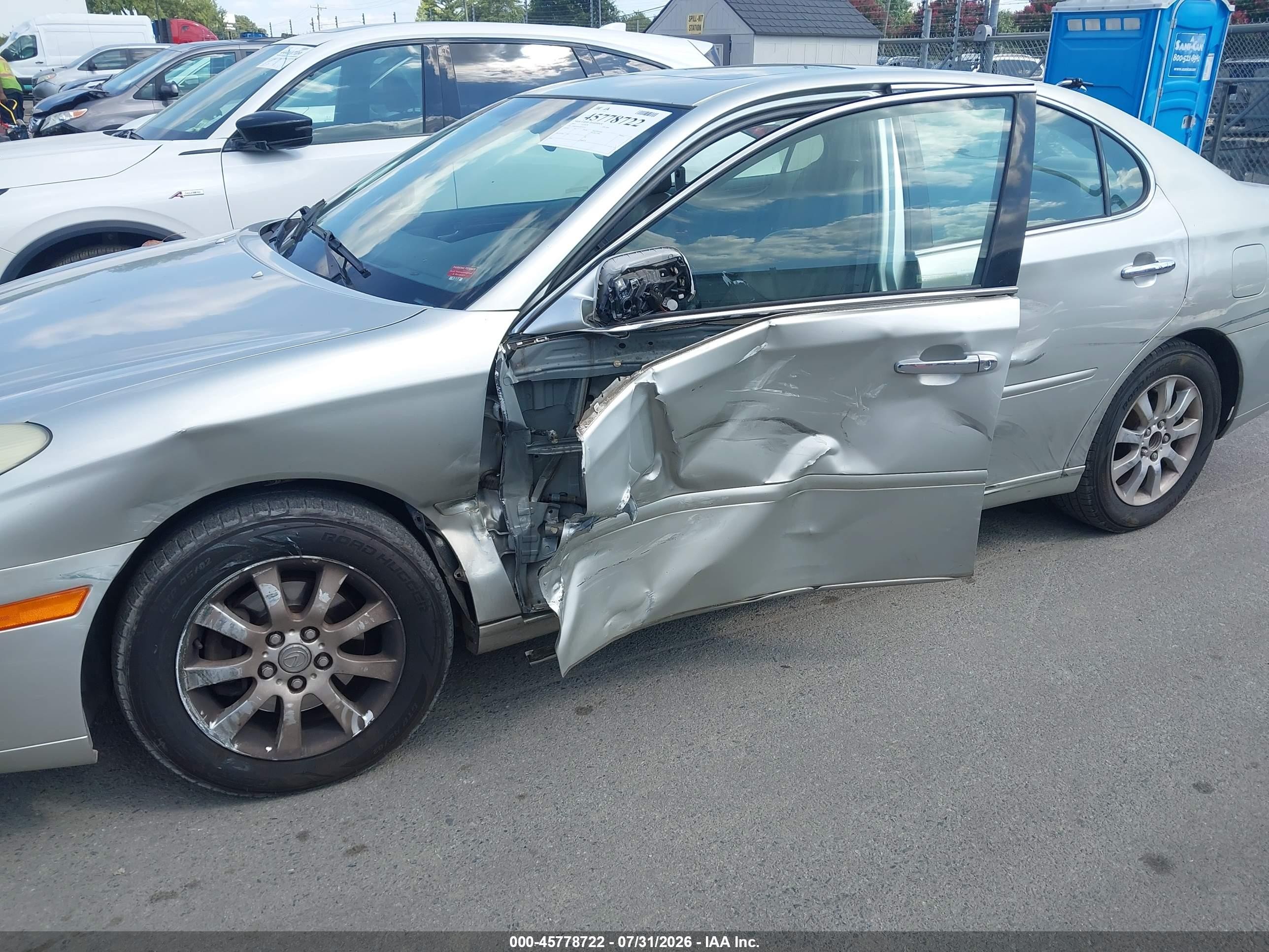 2003 Lexus Es 300 Silver vin: JTHBF30G636014720