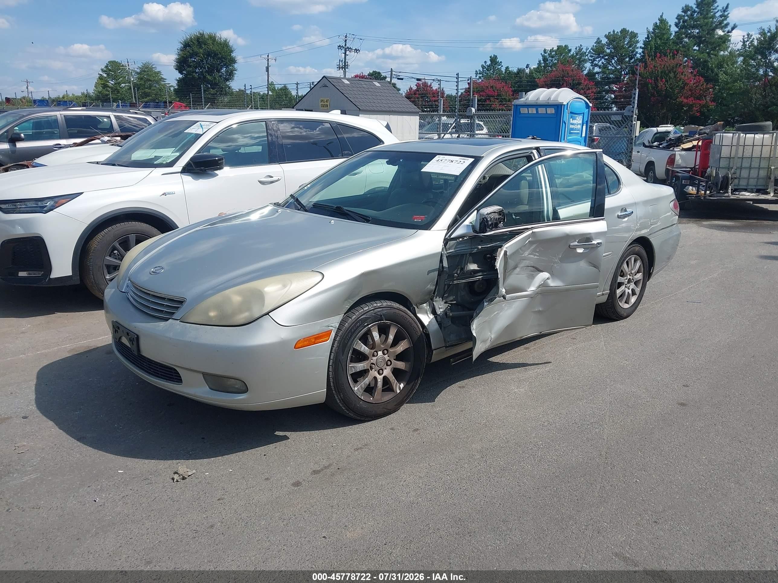 2003 Lexus Es 300 Silver vin: JTHBF30G636014720