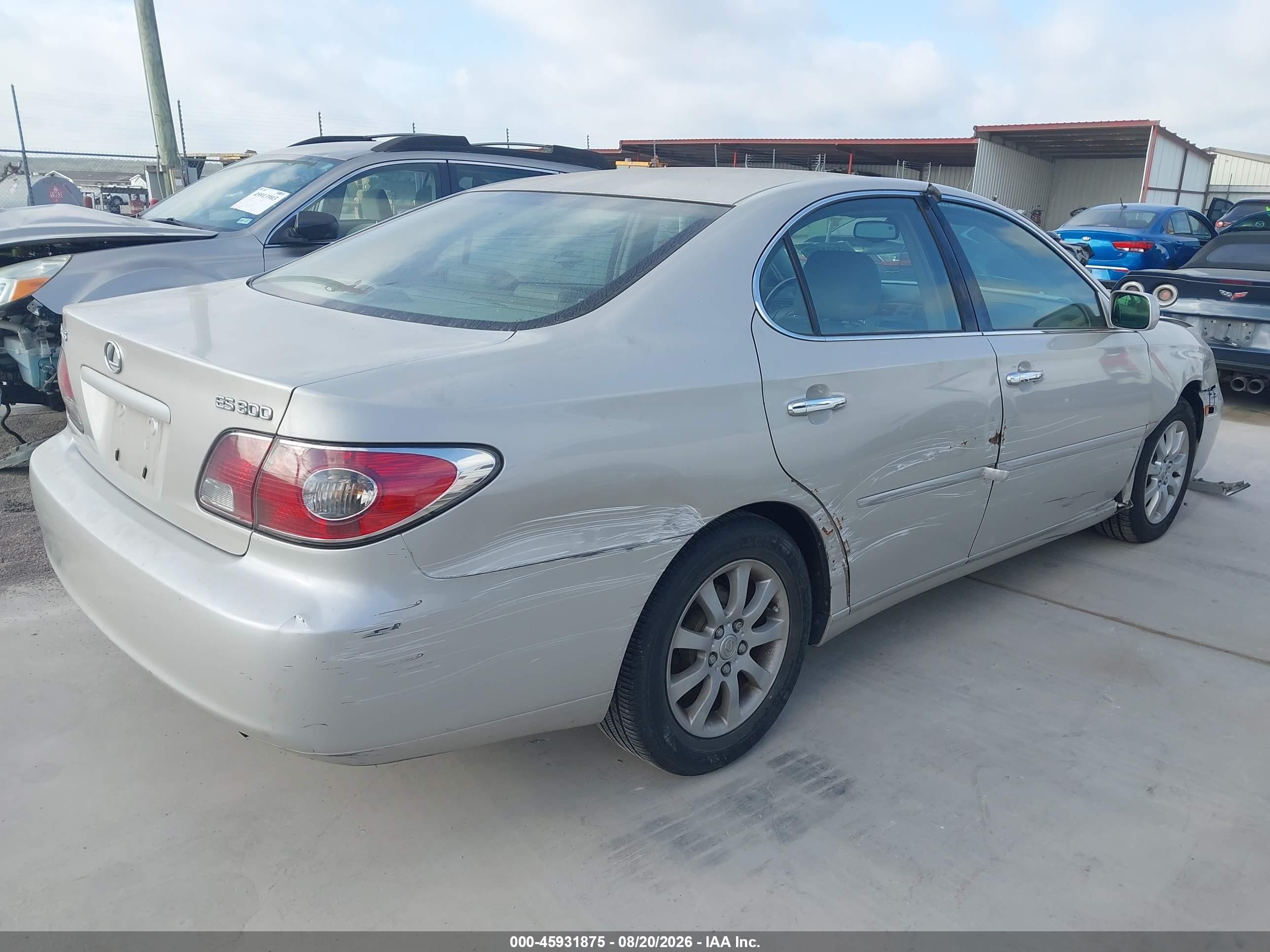 2002 Lexus Es 300   Silver vin: JTHBF30G720055360