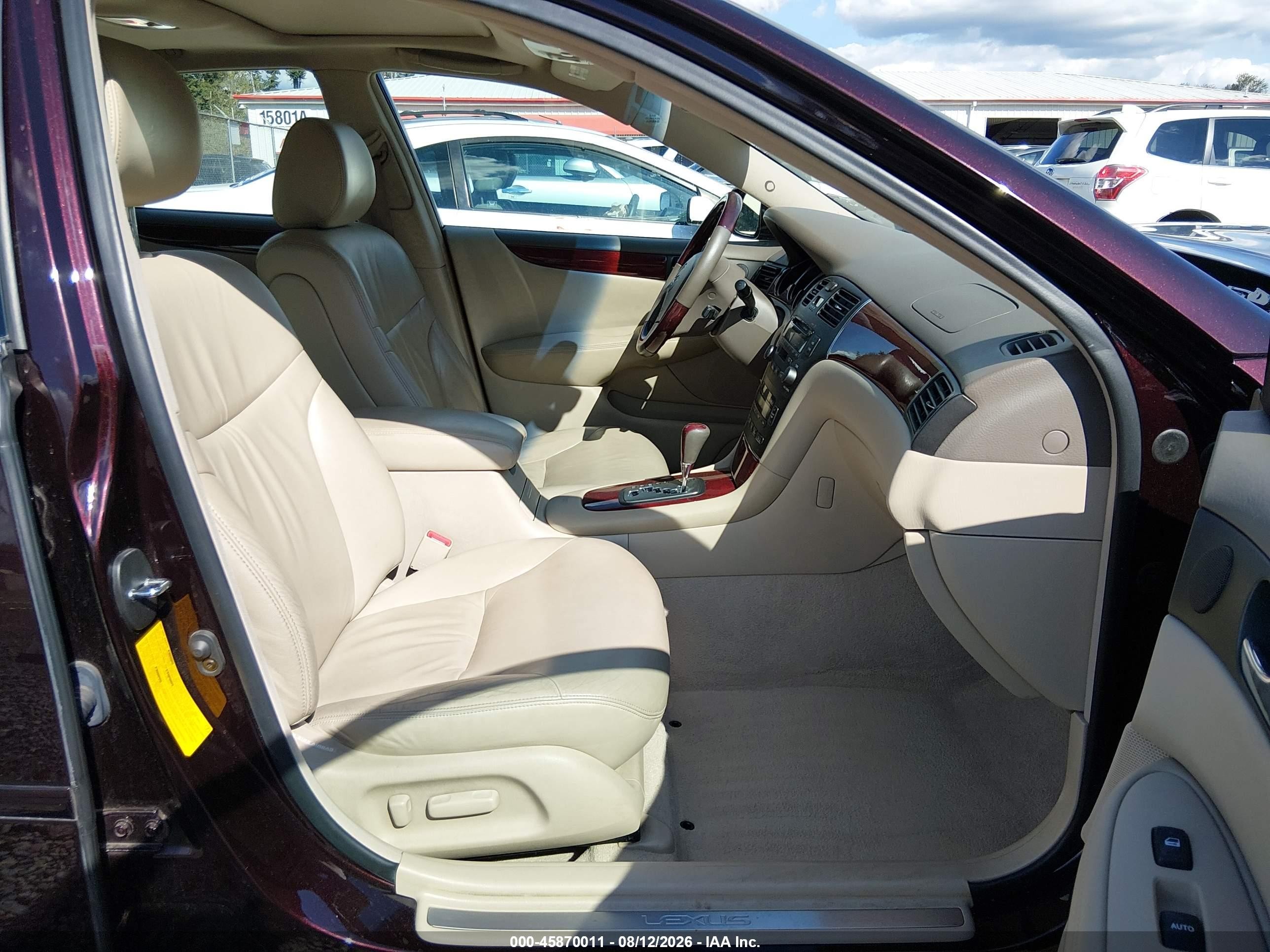 2002 Lexus Es 300   Purple vin: JTHBF30G725029215