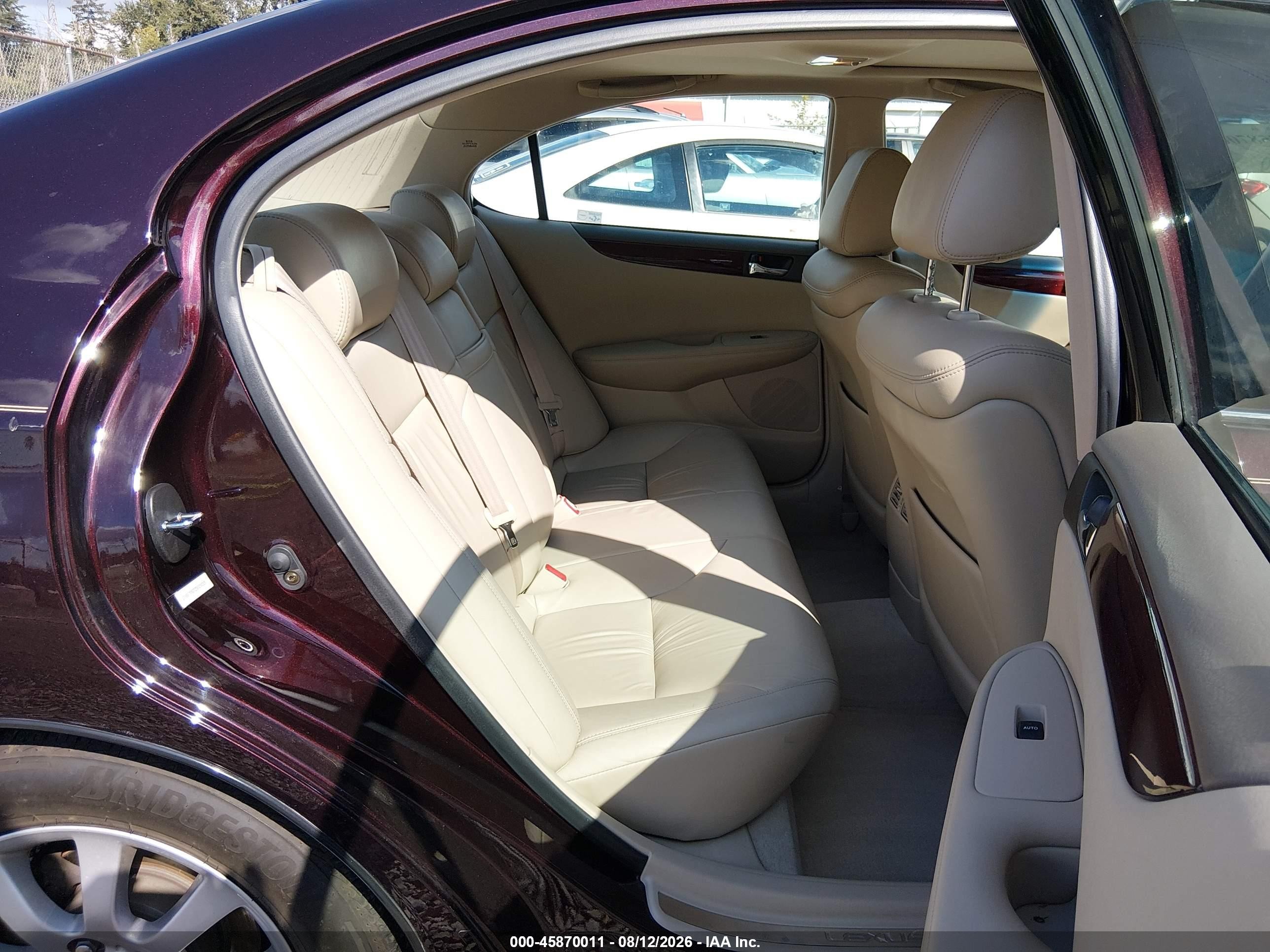 2002 Lexus Es 300   Purple vin: JTHBF30G725029215