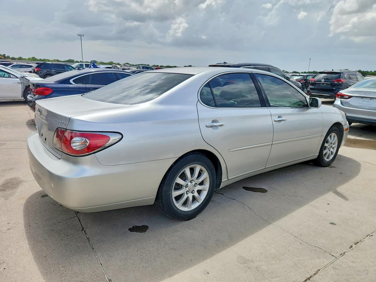 2003 Lexus Es 300 Серебряный vin: JTHBF30G730129863