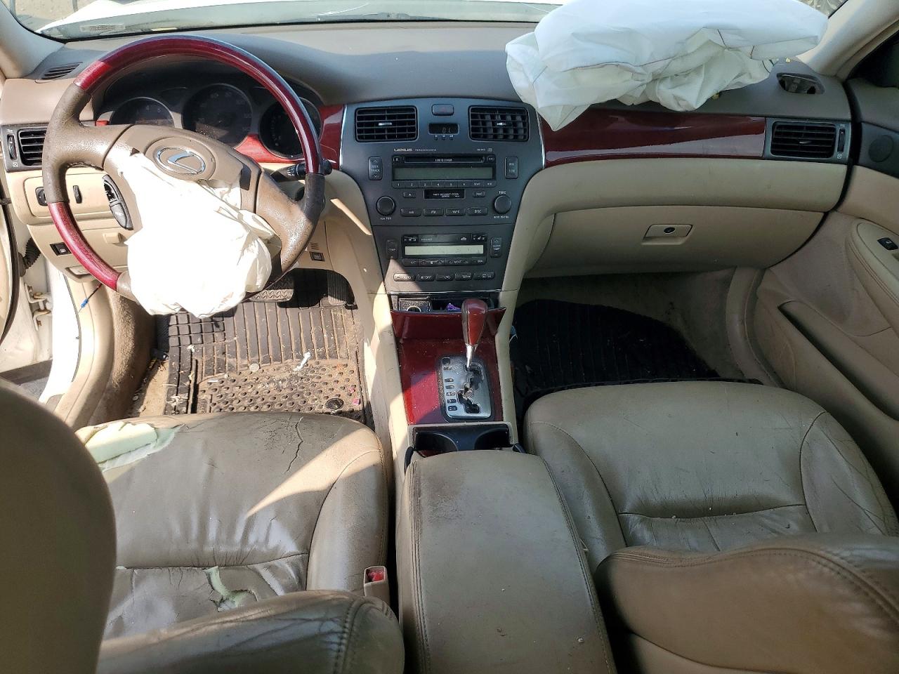 2003 Lexus Es 300 White vin: JTHBF30G736001569