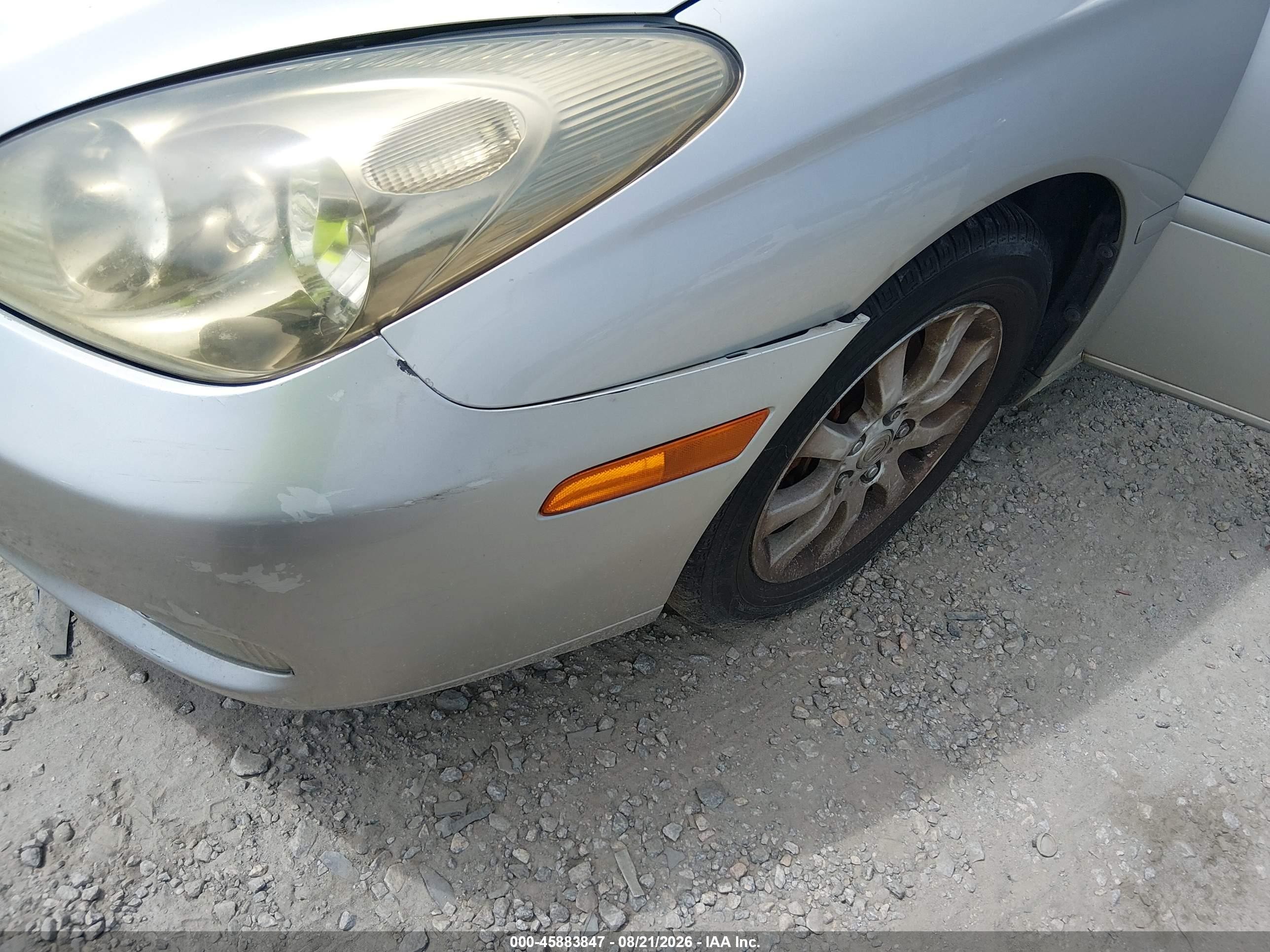 2003 Lexus Es 300   Silver vin: JTHBF30G736007551