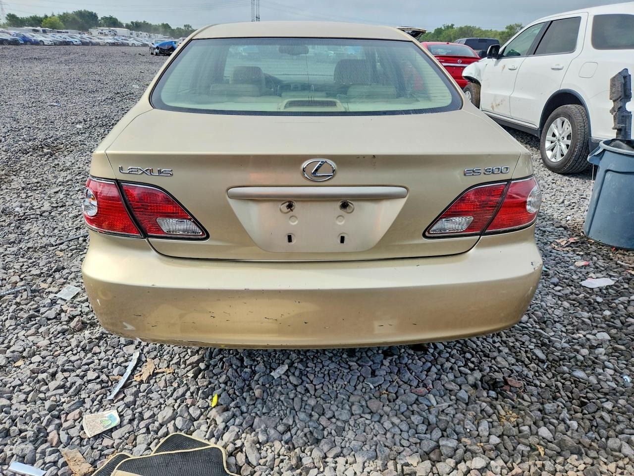 2002 Lexus Es 300 Желто-коричневый vin: JTHBF30G820054511