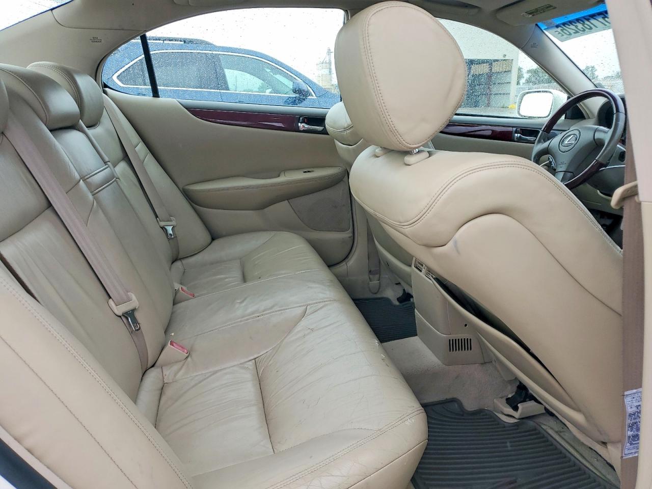 2002 Lexus Es 300 White vin: JTHBF30G820084270