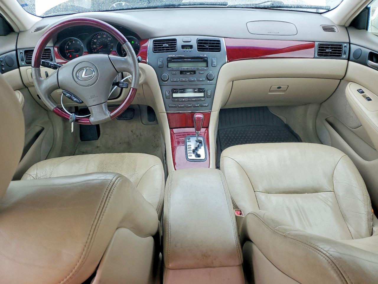 2002 Lexus Es 300 White vin: JTHBF30G820084270
