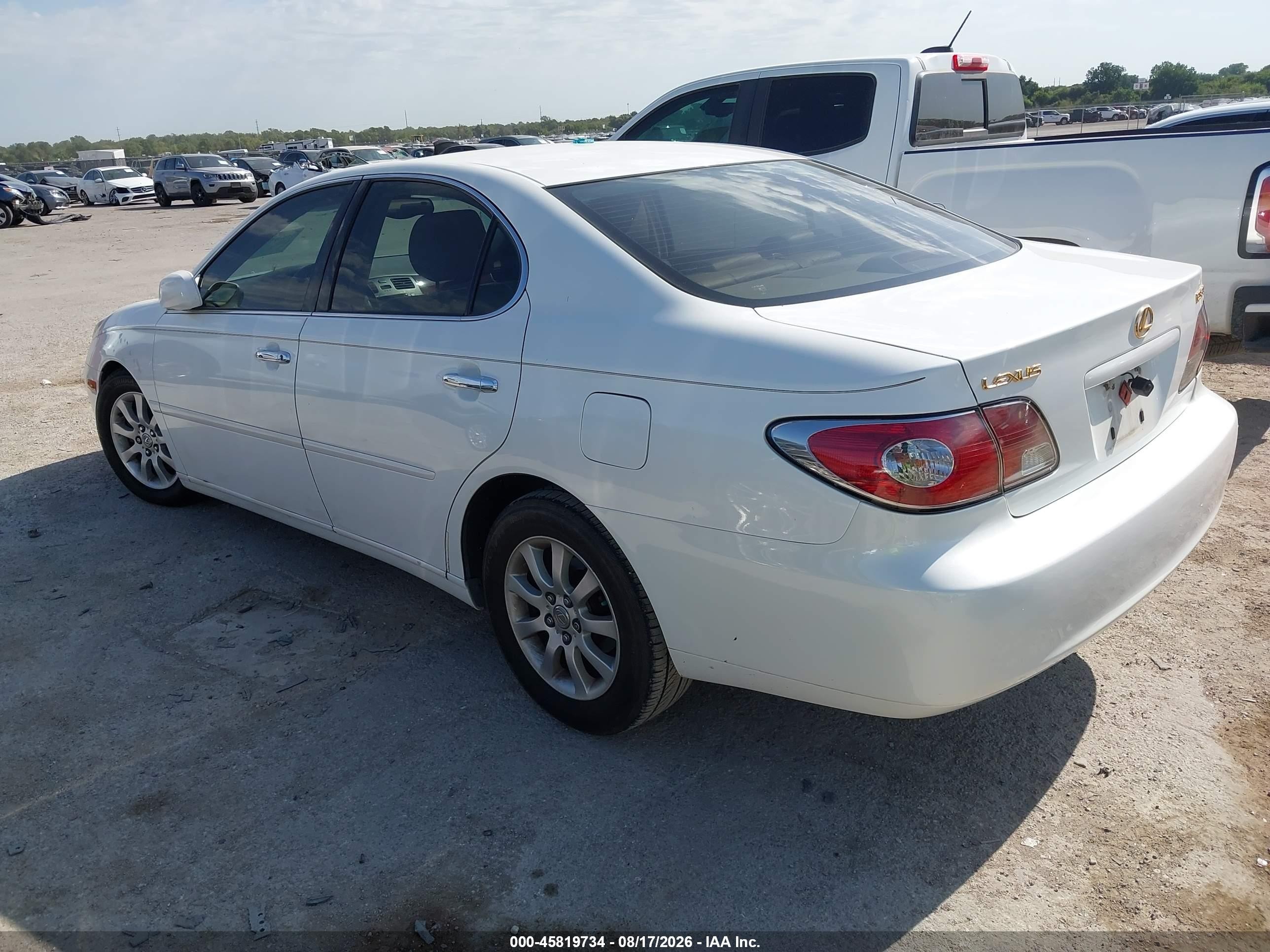 2003 Lexus Es 300 White vin: JTHBF30G830114207
